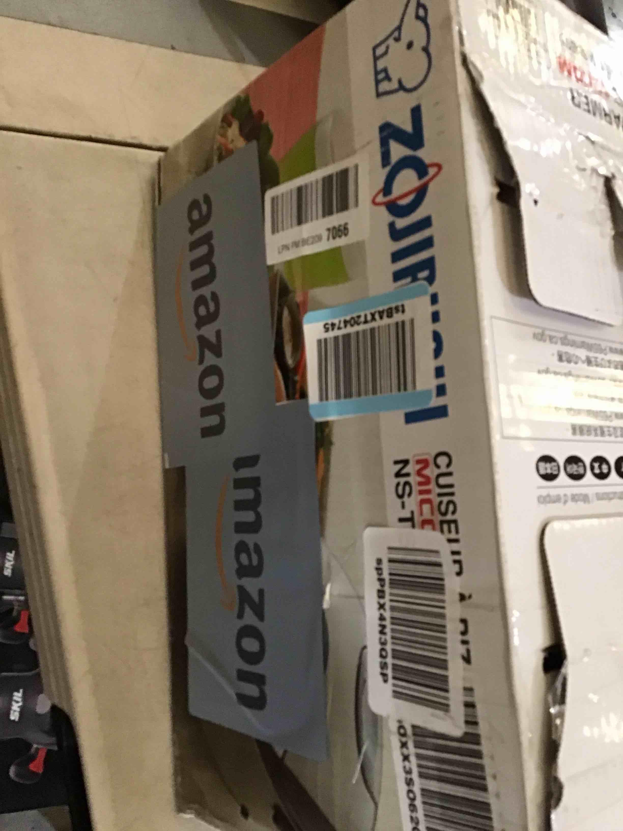 https://s3.amazonaws.com/lotting-images-prod/bidfta/ORG6856625_1727976513202.jpeg