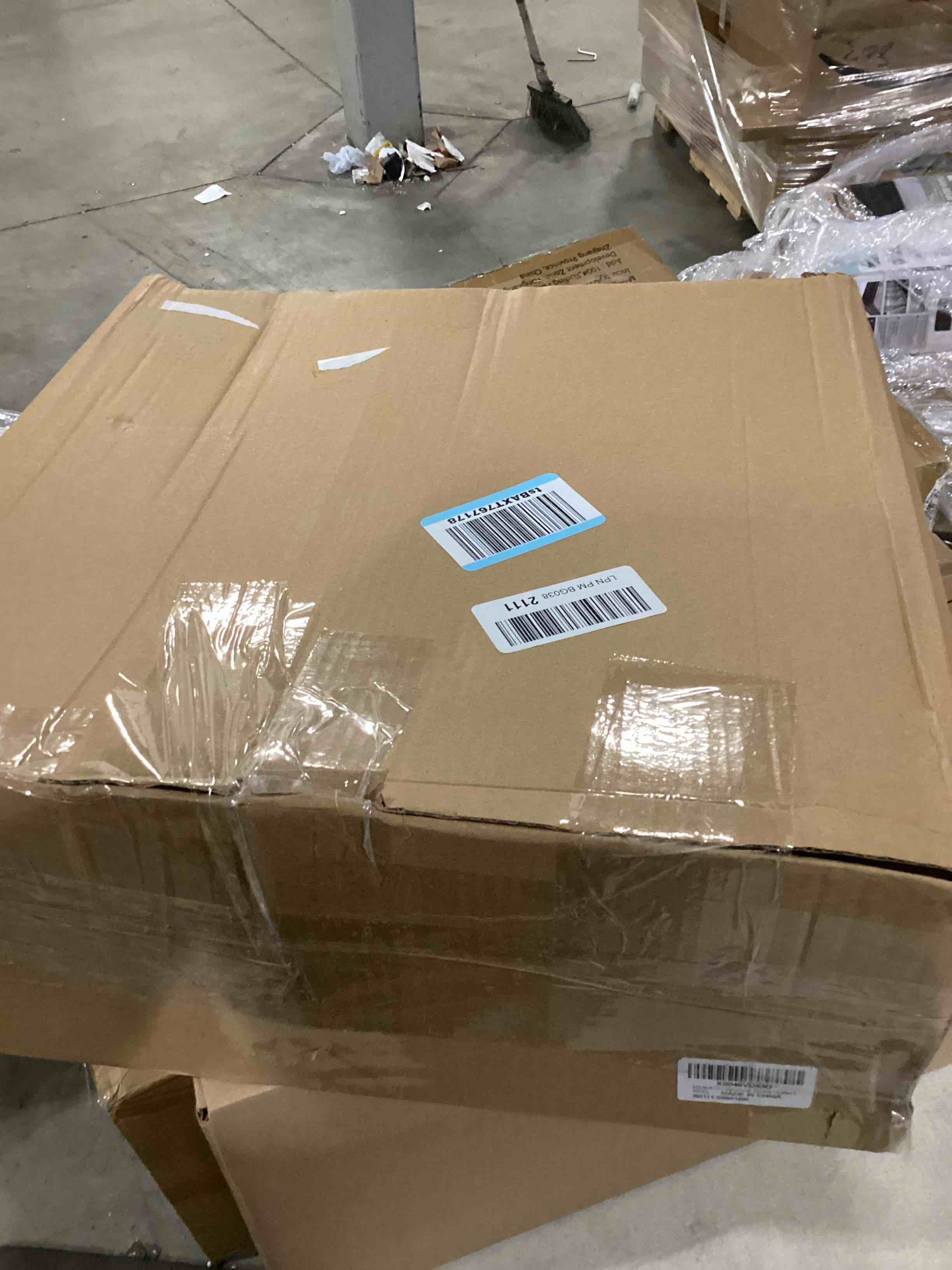 https://s3.amazonaws.com/lotting-images-prod/bidfta/ORG6859943_1730552179703.jpeg