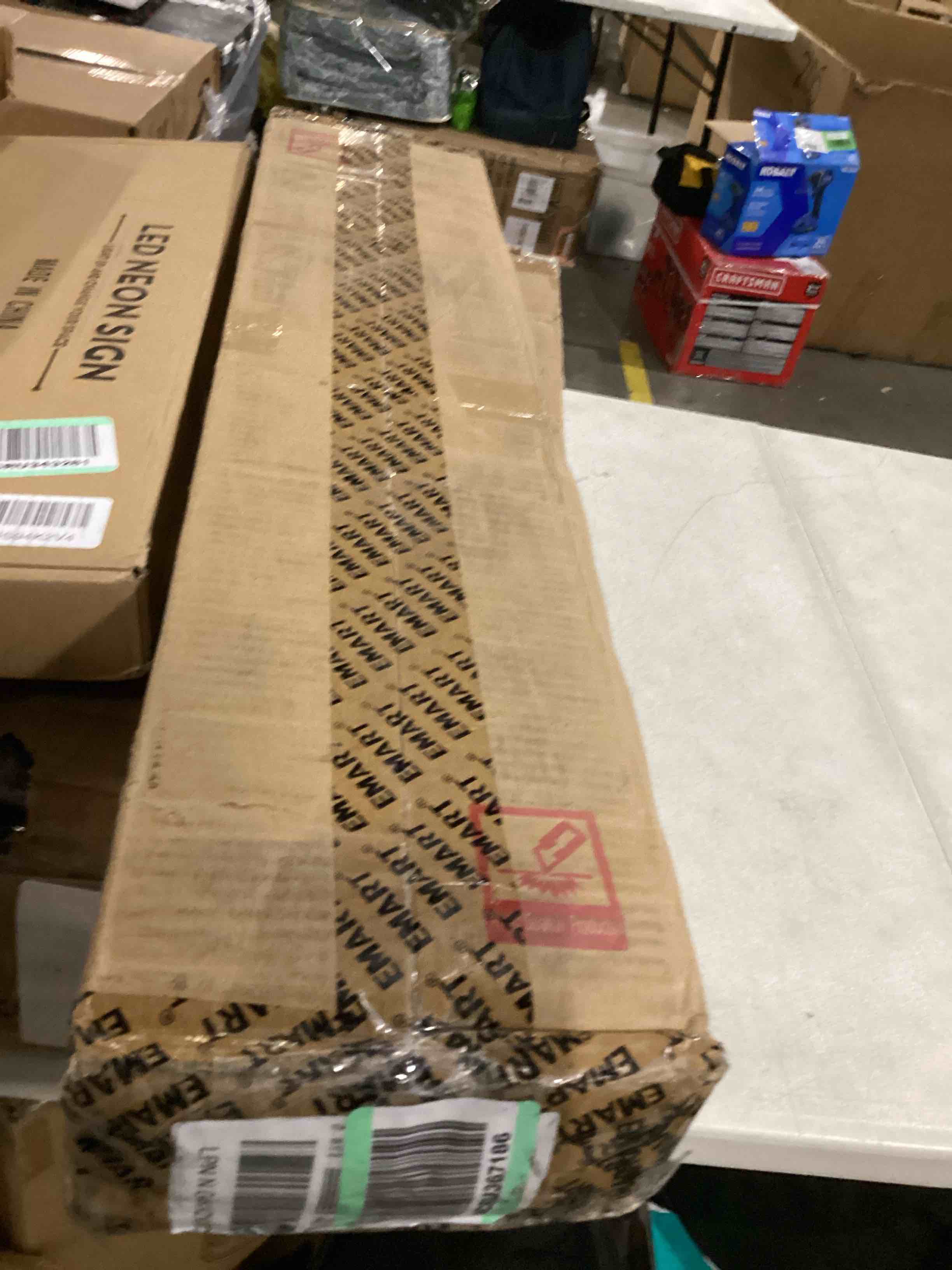 https://s3.amazonaws.com/lotting-images-prod/bidfta/ORG6859977_1730561335238.jpeg