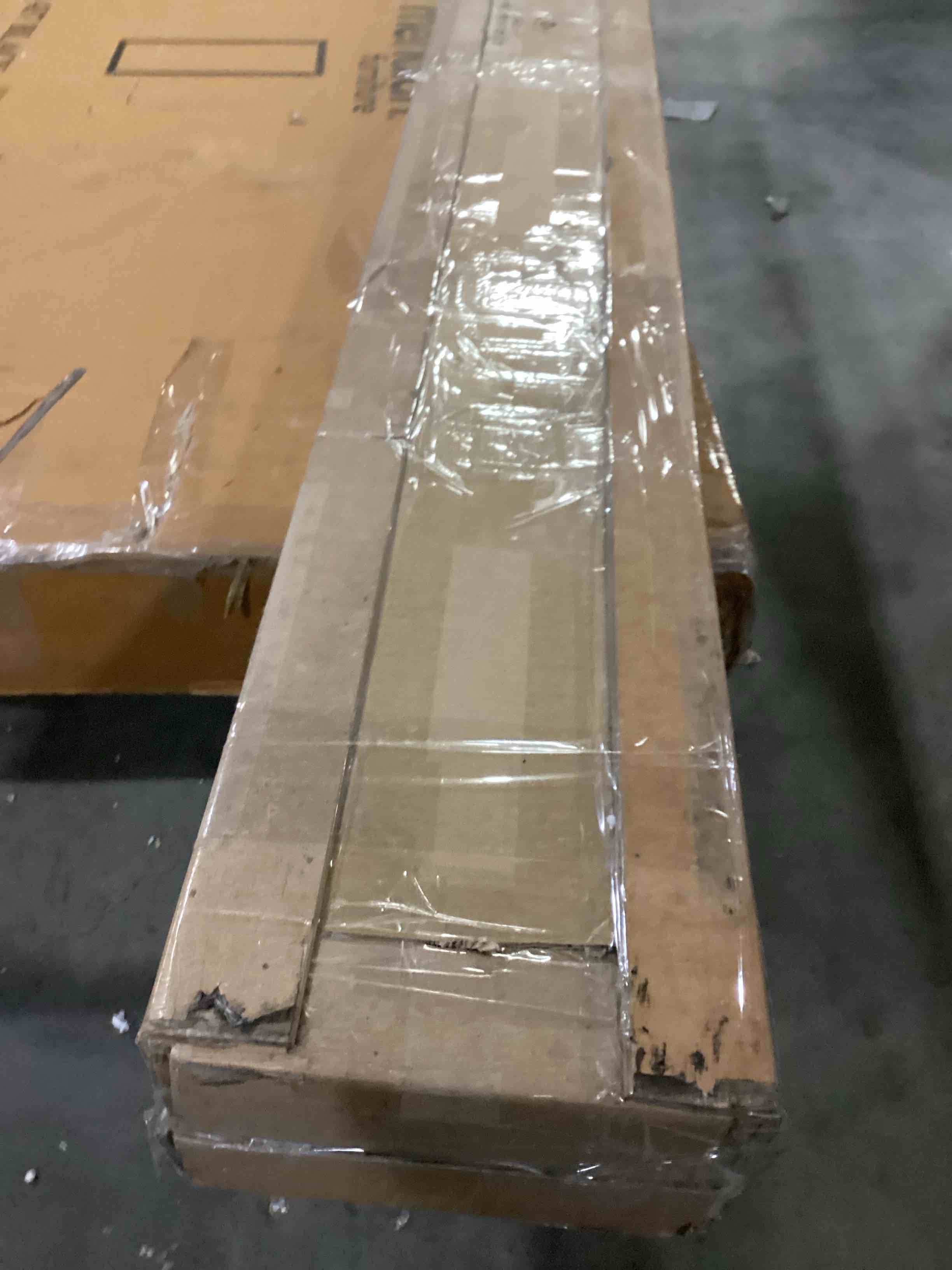 https://s3.amazonaws.com/lotting-images-prod/bidfta/ORG6860496_1731529394444.jpeg