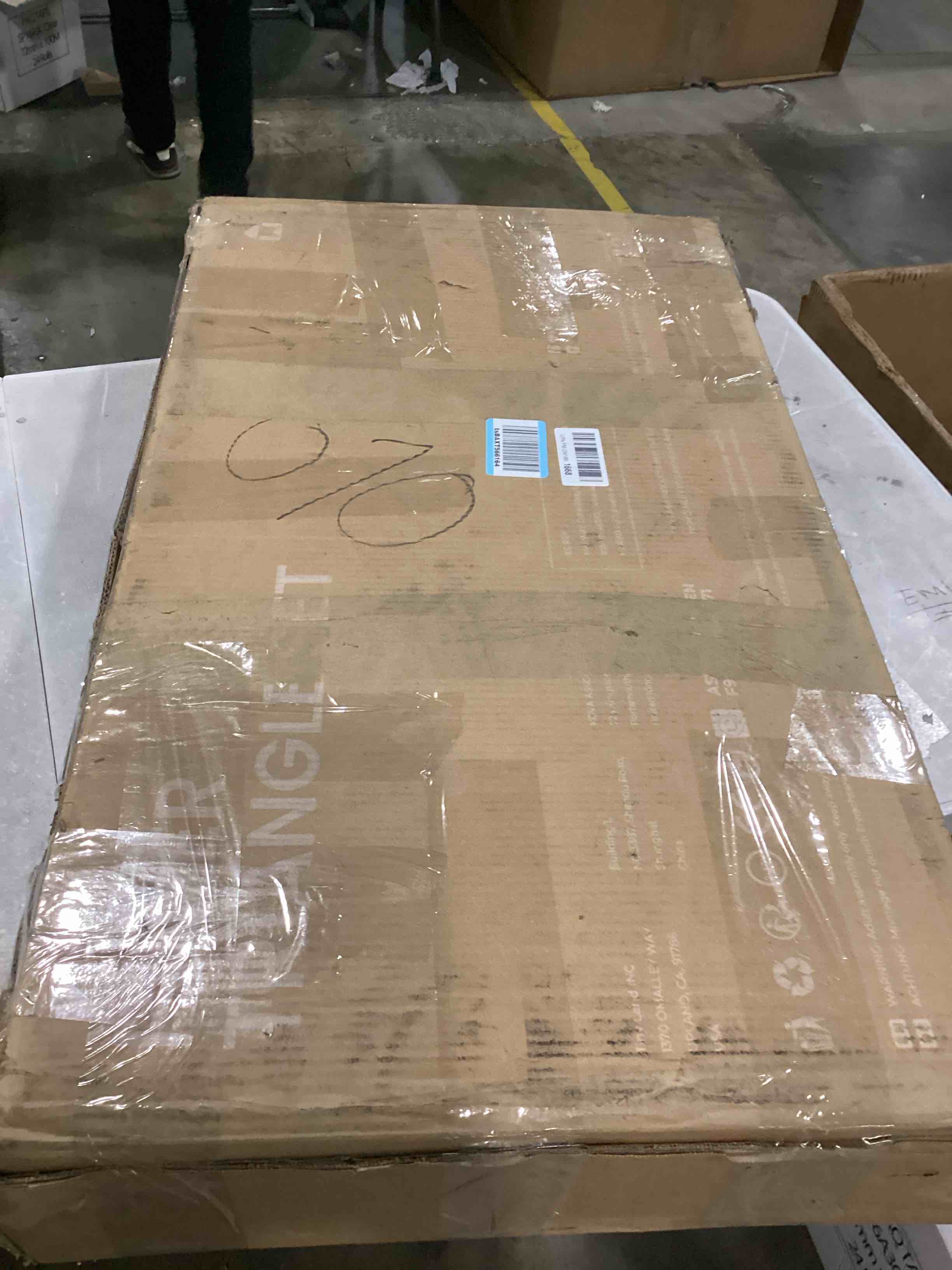 https://s3.amazonaws.com/lotting-images-prod/bidfta/ORG6860764_1736959944469.jpeg