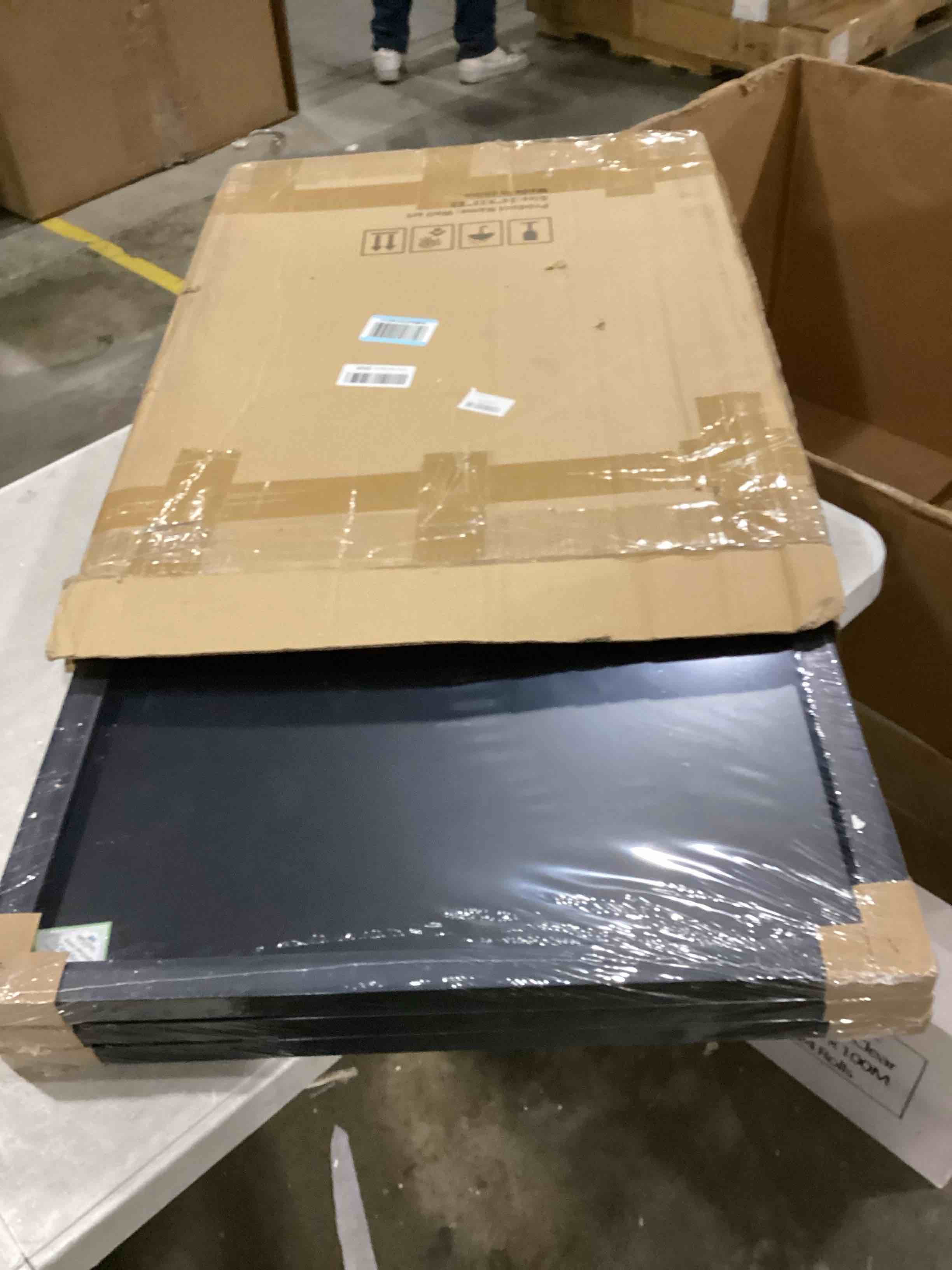https://s3.amazonaws.com/lotting-images-prod/bidfta/ORG6860771_1736963441417.jpeg