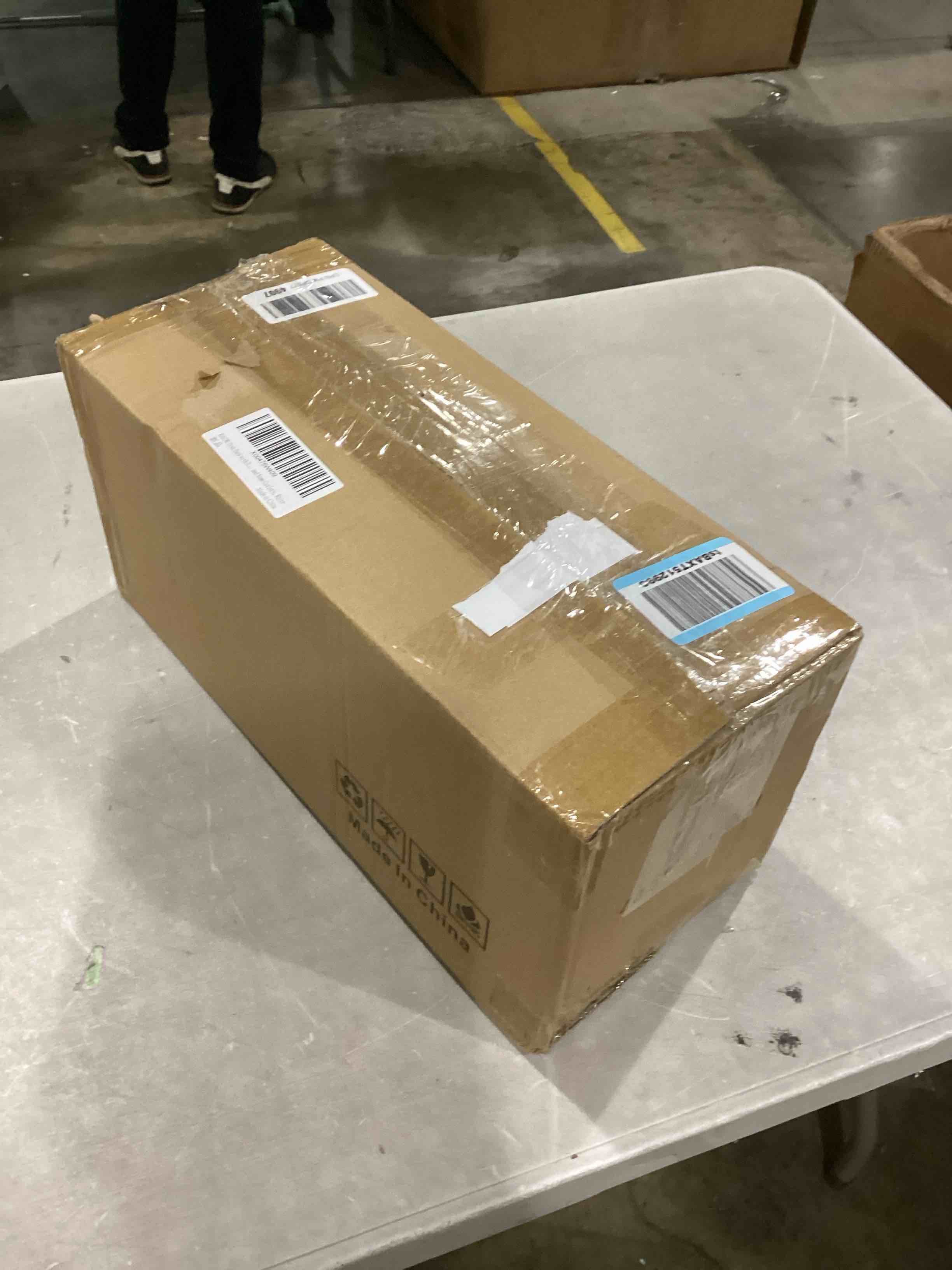 https://s3.amazonaws.com/lotting-images-prod/bidfta/ORG6860828_1737036339290.jpeg