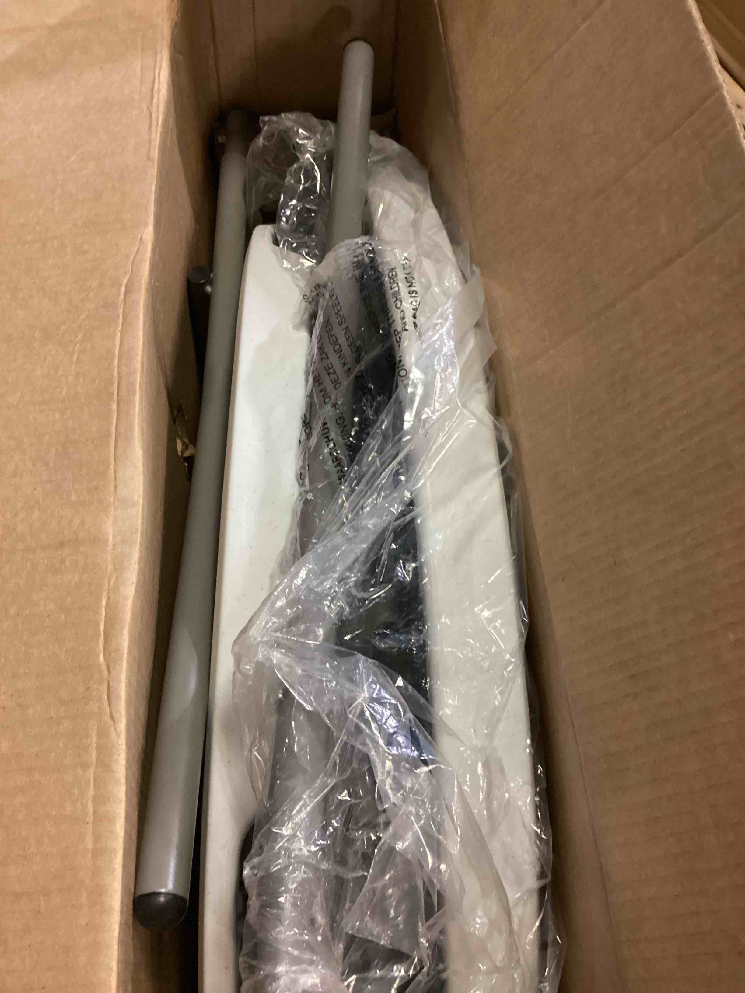 https://s3.amazonaws.com/lotting-images-prod/bidfta/ORG6861673_1729683475858.jpeg