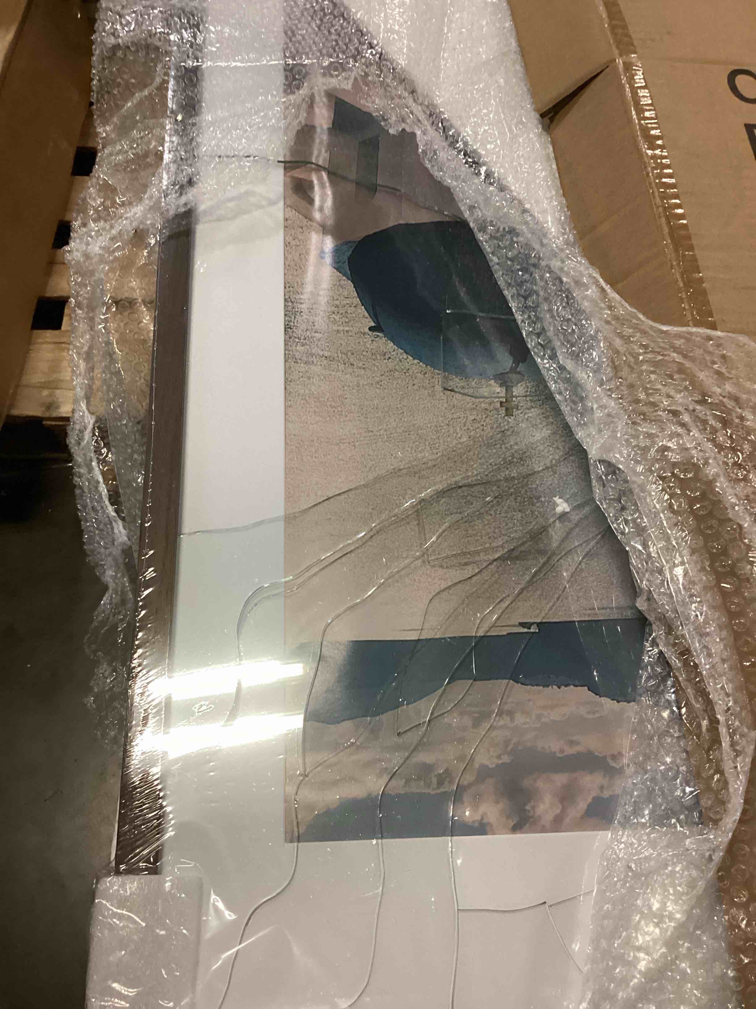 https://s3.amazonaws.com/lotting-images-prod/bidfta/ORG6861874_1729781981404.jpeg
