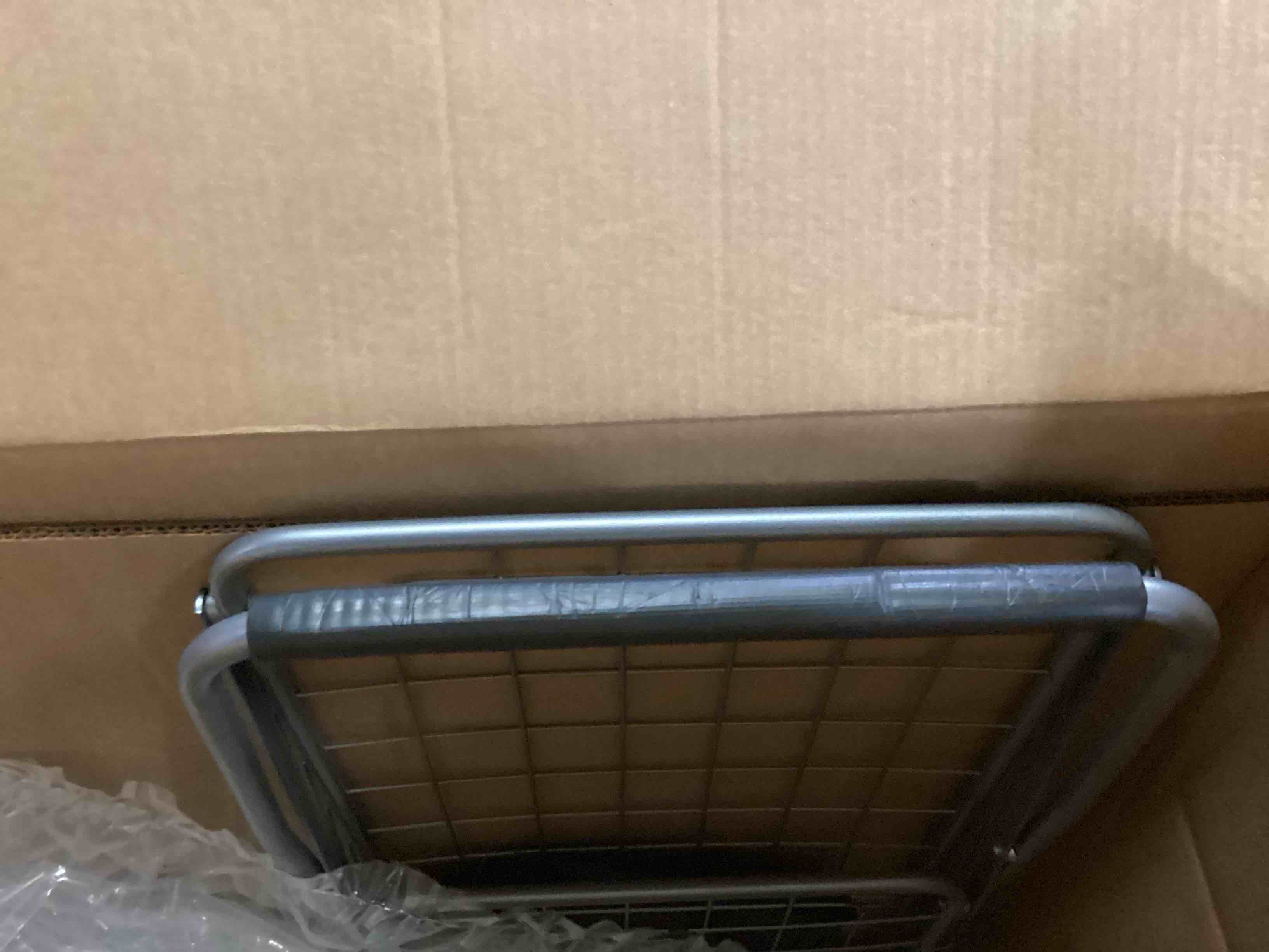 https://s3.amazonaws.com/lotting-images-prod/bidfta/ORG6862125_1730134733227.jpeg