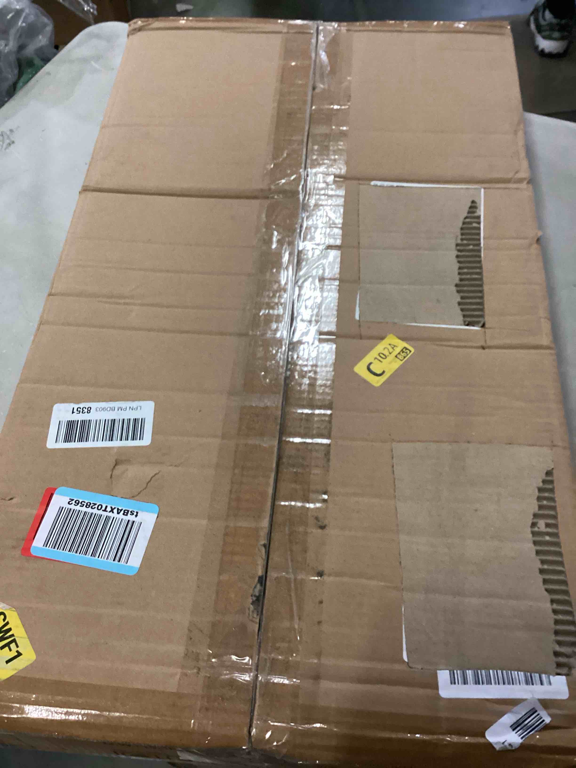 https://s3.amazonaws.com/lotting-images-prod/bidfta/ORG6862235_1730208643947.jpeg