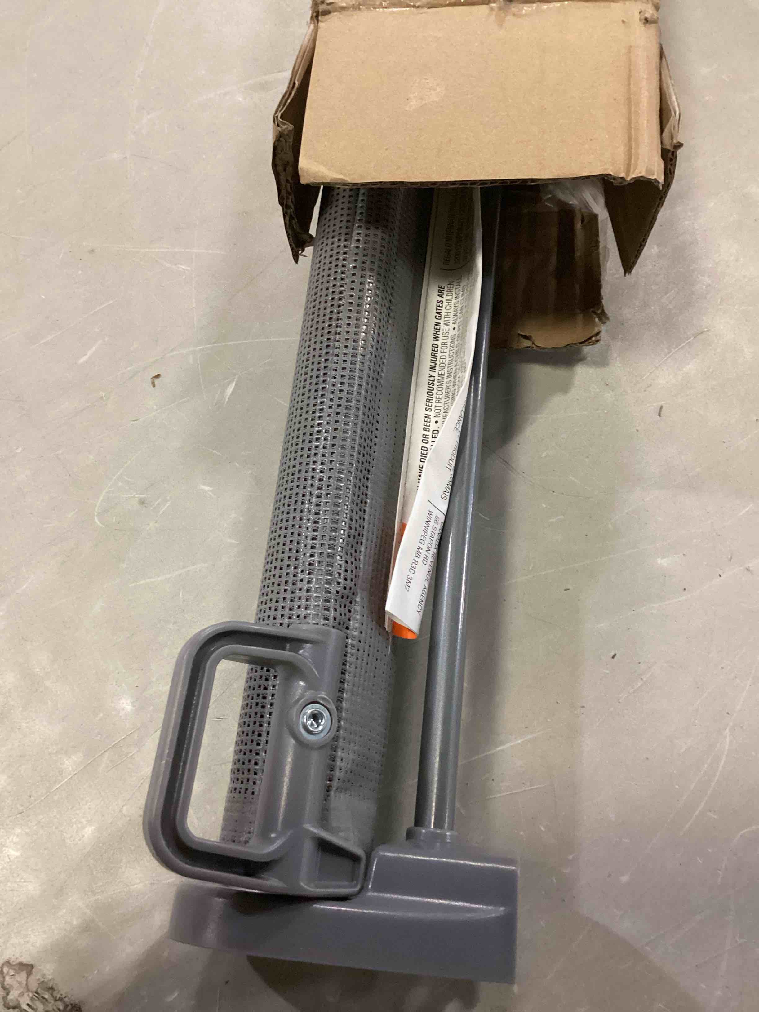 https://s3.amazonaws.com/lotting-images-prod/bidfta/ORG6862246_1730209690911.jpeg
