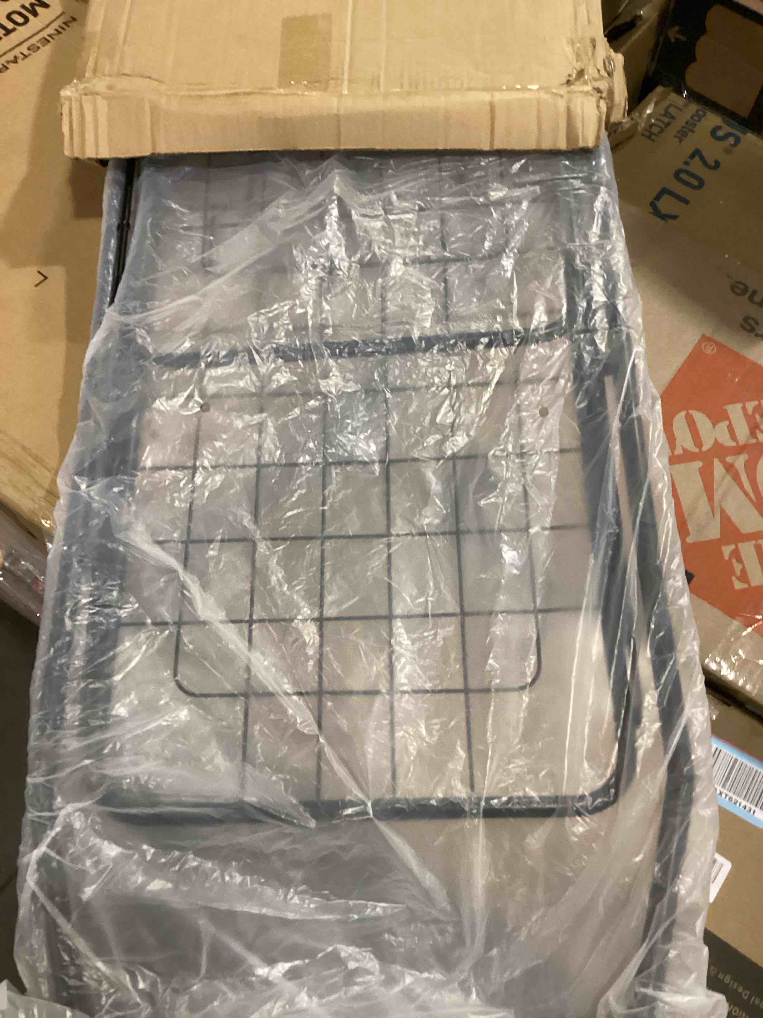 https://s3.amazonaws.com/lotting-images-prod/bidfta/ORG6862956_1730376667835.jpeg