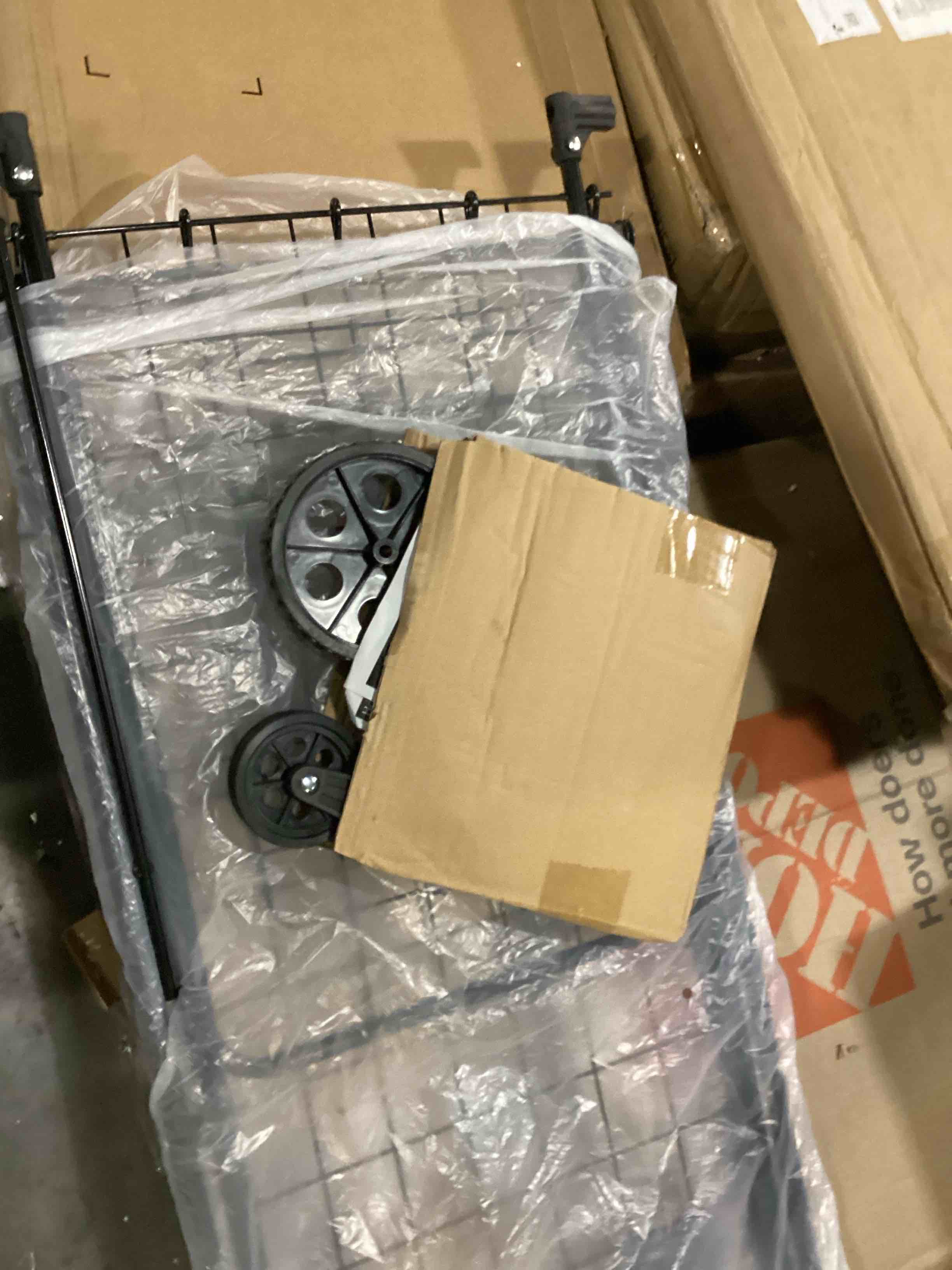 https://s3.amazonaws.com/lotting-images-prod/bidfta/ORG6862956_1730376692093.jpeg