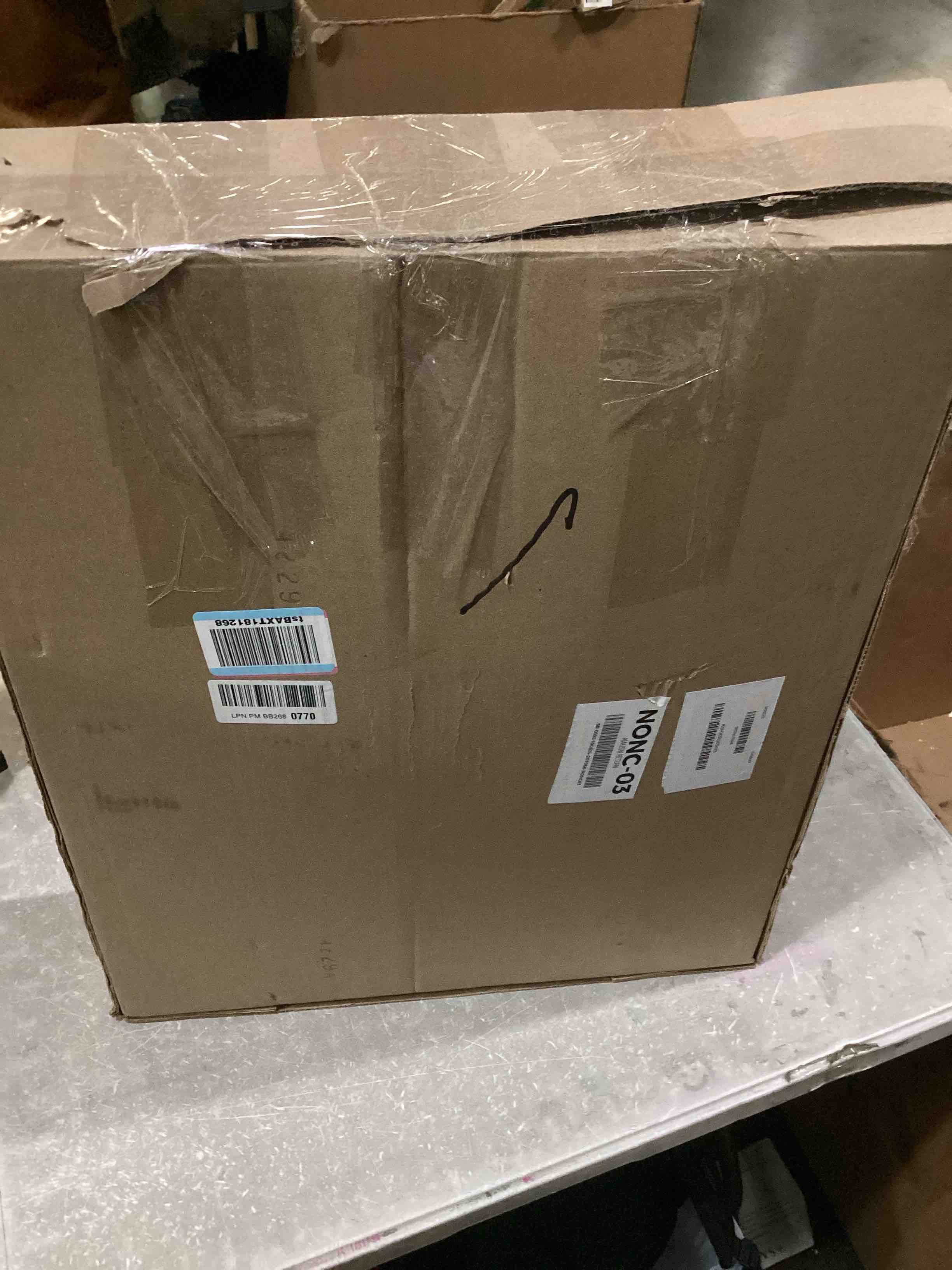 https://s3.amazonaws.com/lotting-images-prod/bidfta/ORG6863016_1730394987849.jpeg