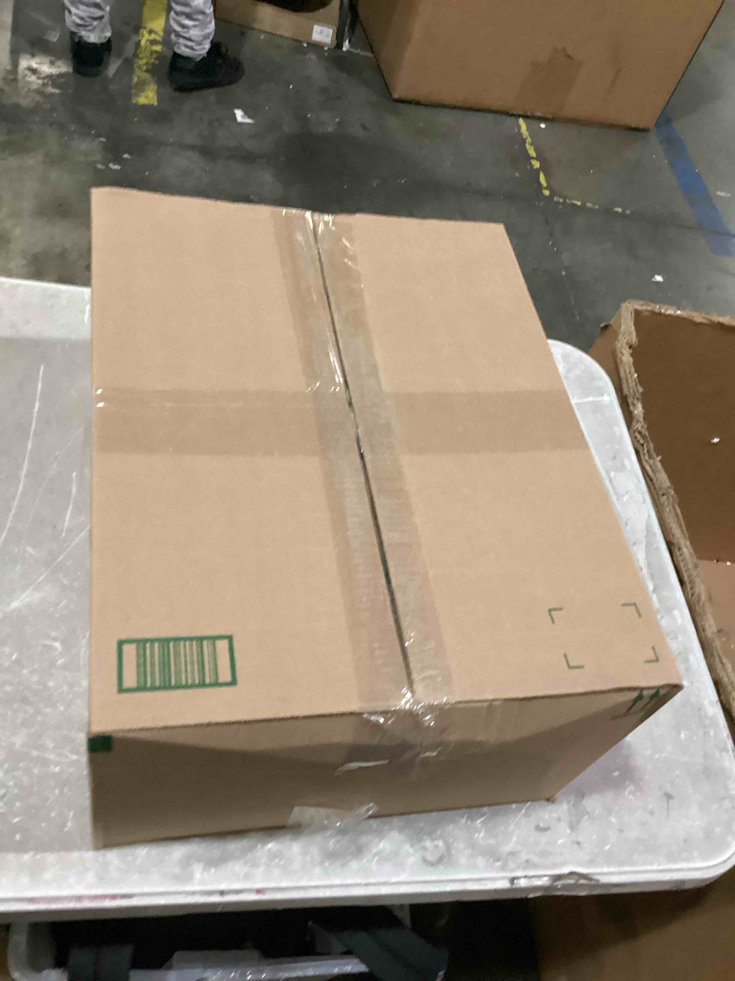 https://s3.amazonaws.com/lotting-images-prod/bidfta/ORG6863058_1730460483511.jpeg