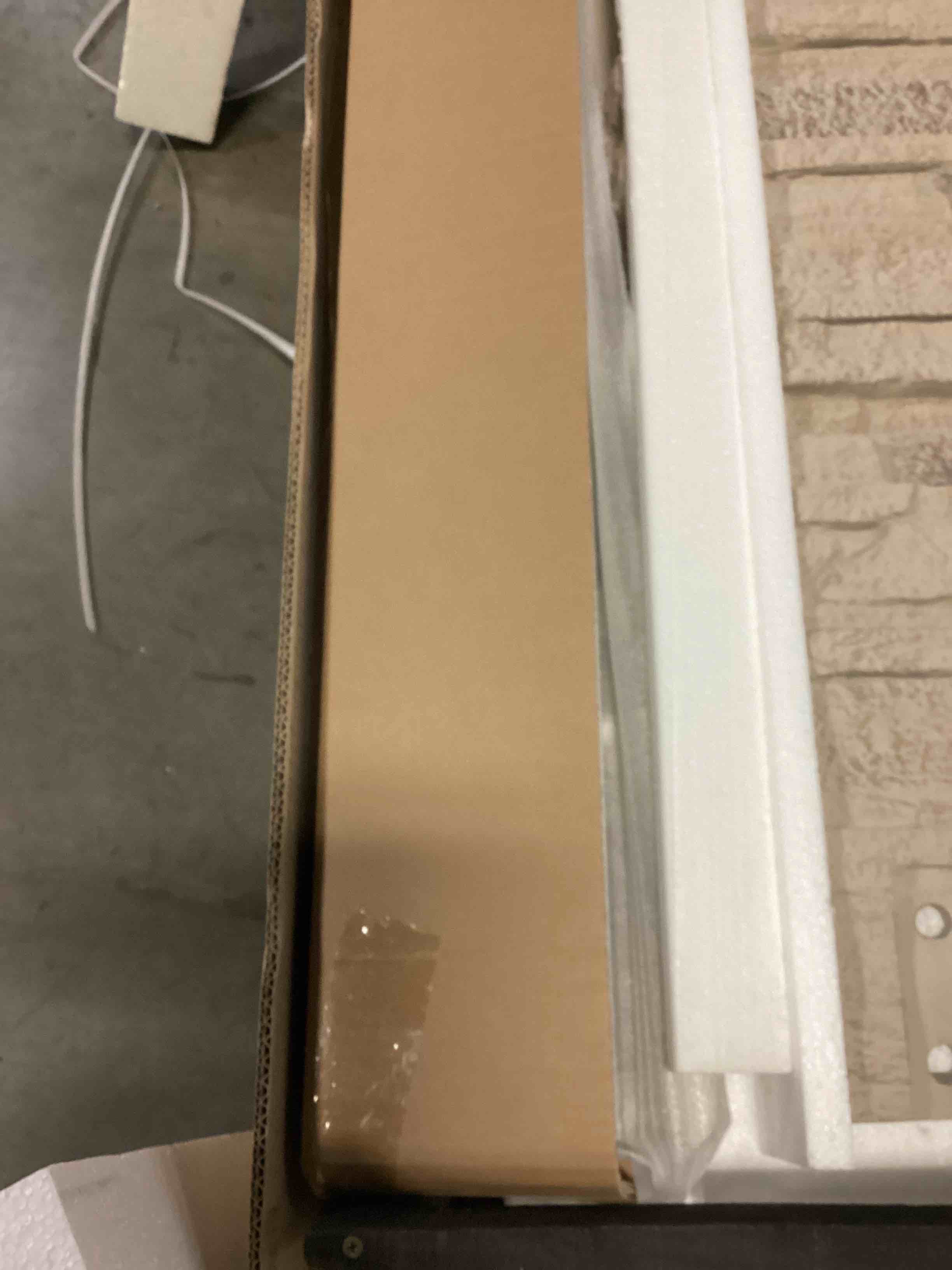https://s3.amazonaws.com/lotting-images-prod/bidfta/ORG6863198_1730565899052.jpeg