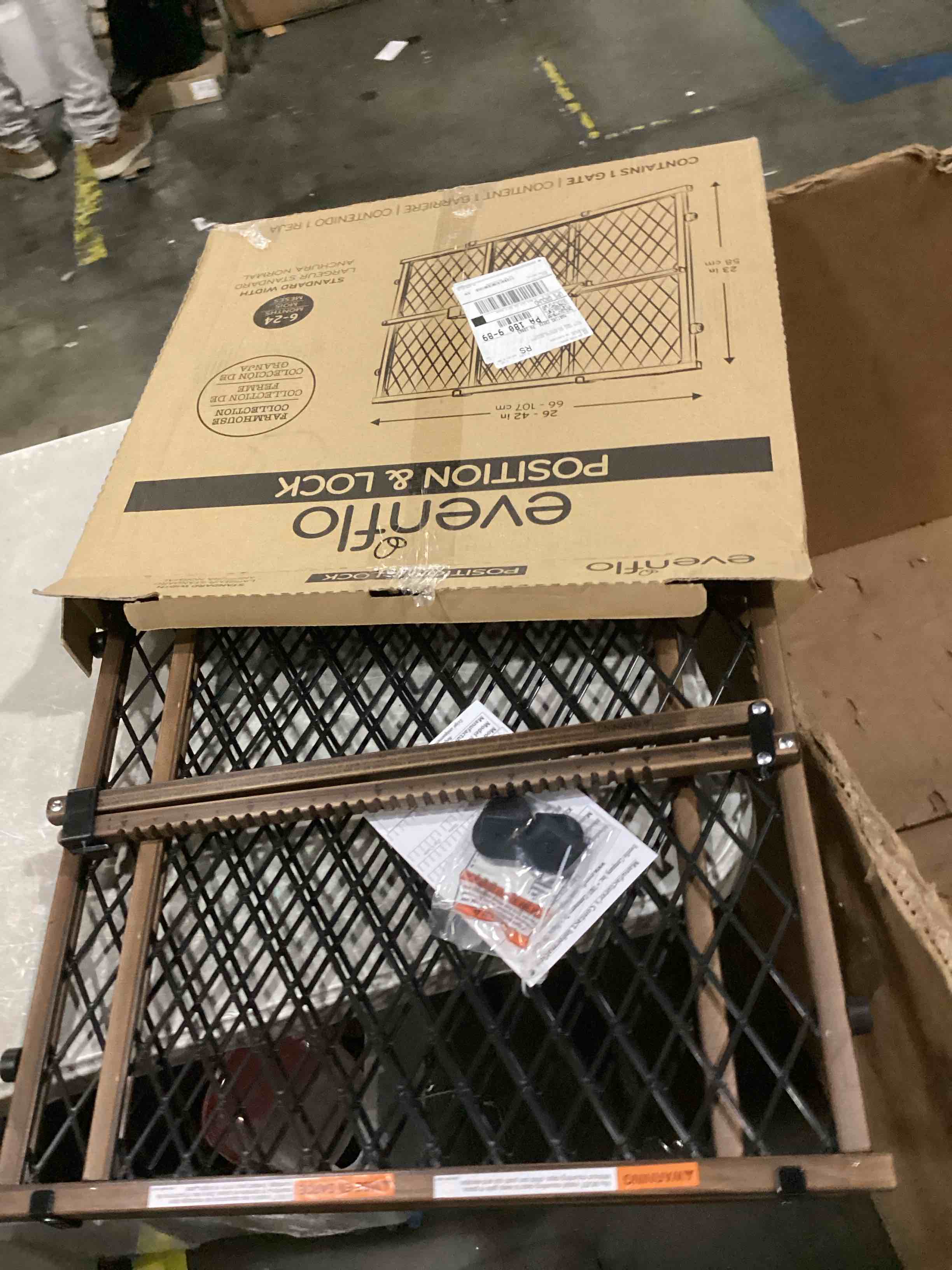 https://s3.amazonaws.com/lotting-images-prod/bidfta/ORG6863505_1730832025494.jpeg