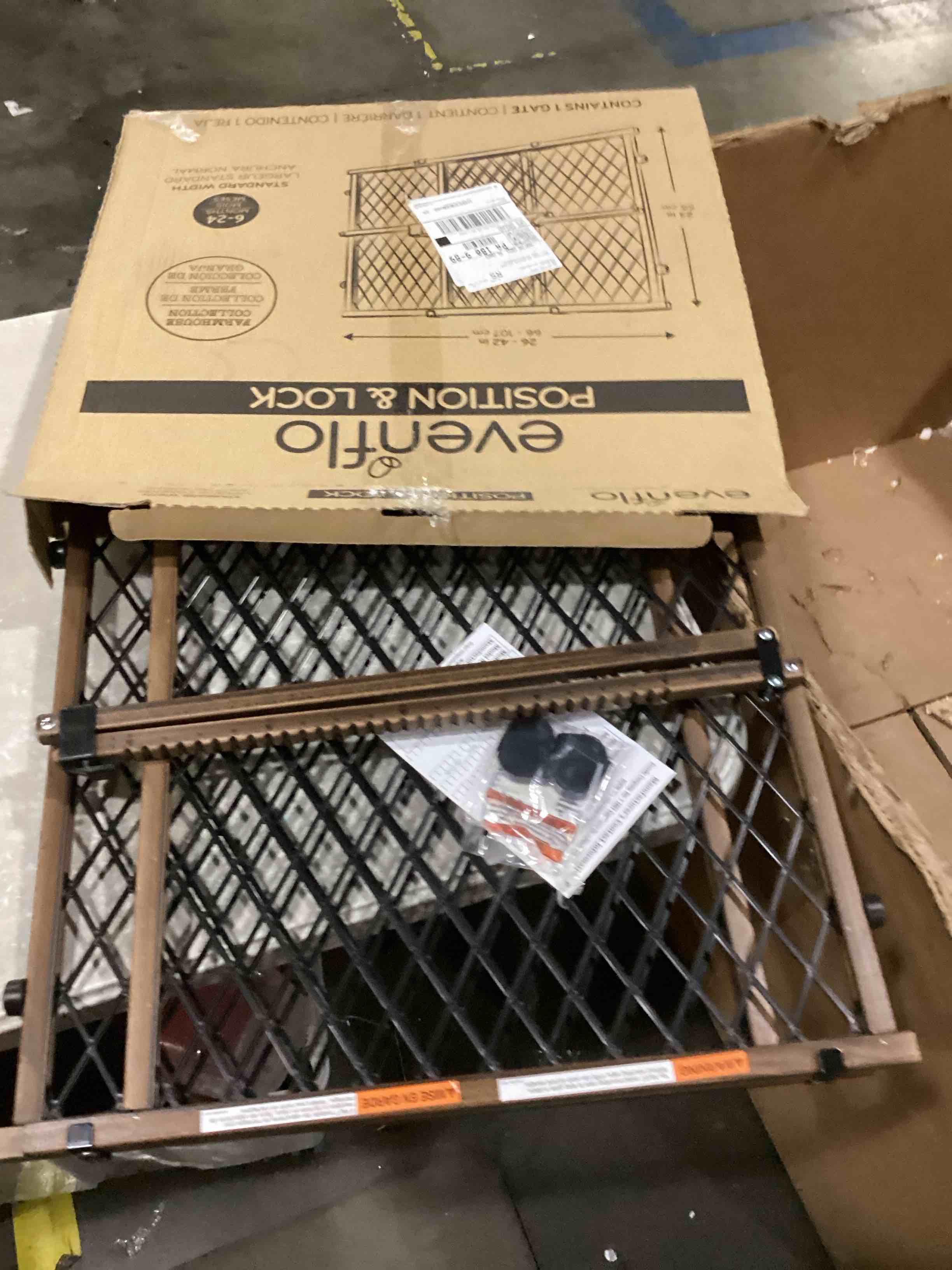 https://s3.amazonaws.com/lotting-images-prod/bidfta/ORG6863505_1730832026331.jpeg