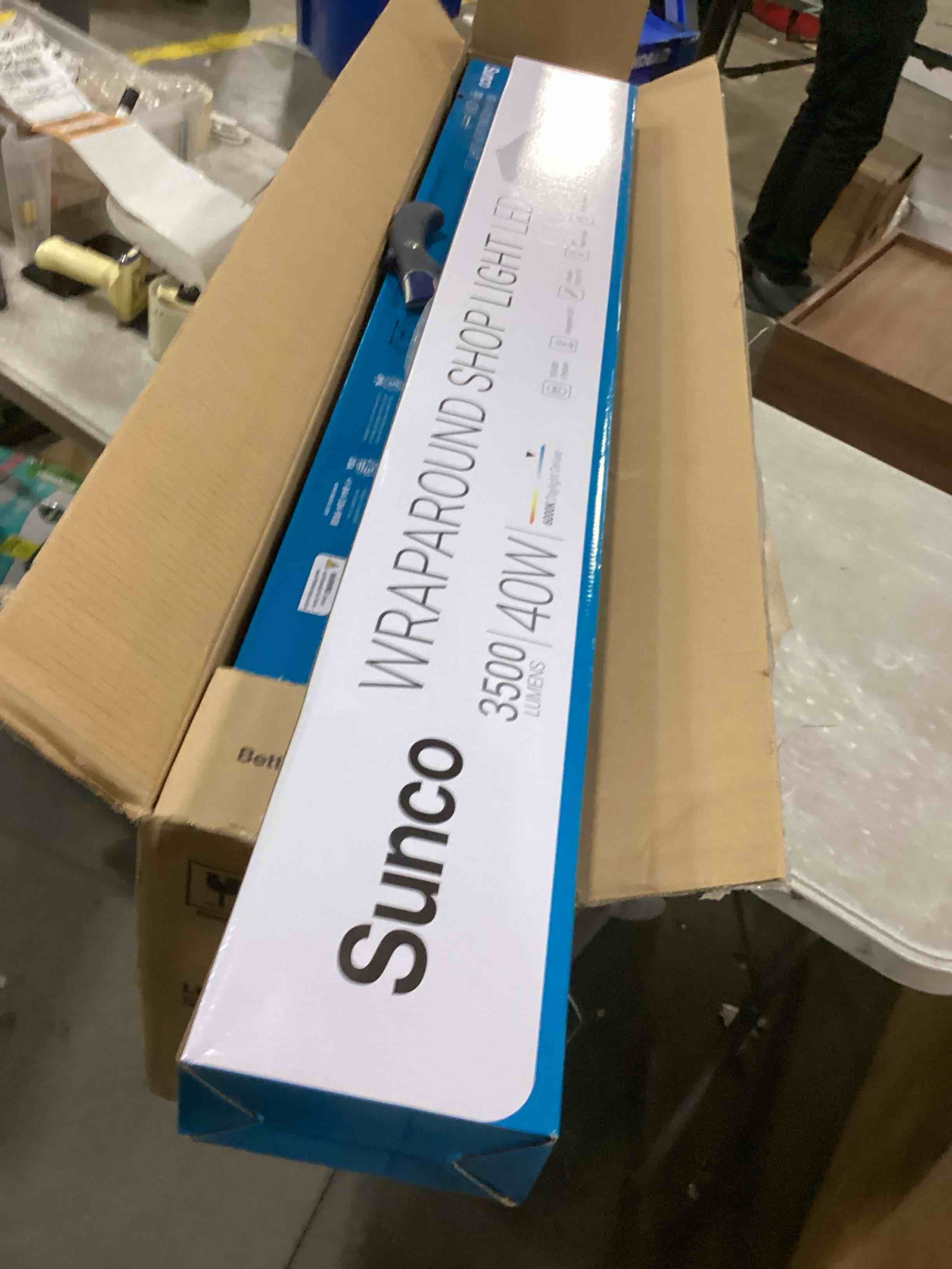 https://s3.amazonaws.com/lotting-images-prod/bidfta/ORG6863577_1730903672962.jpeg