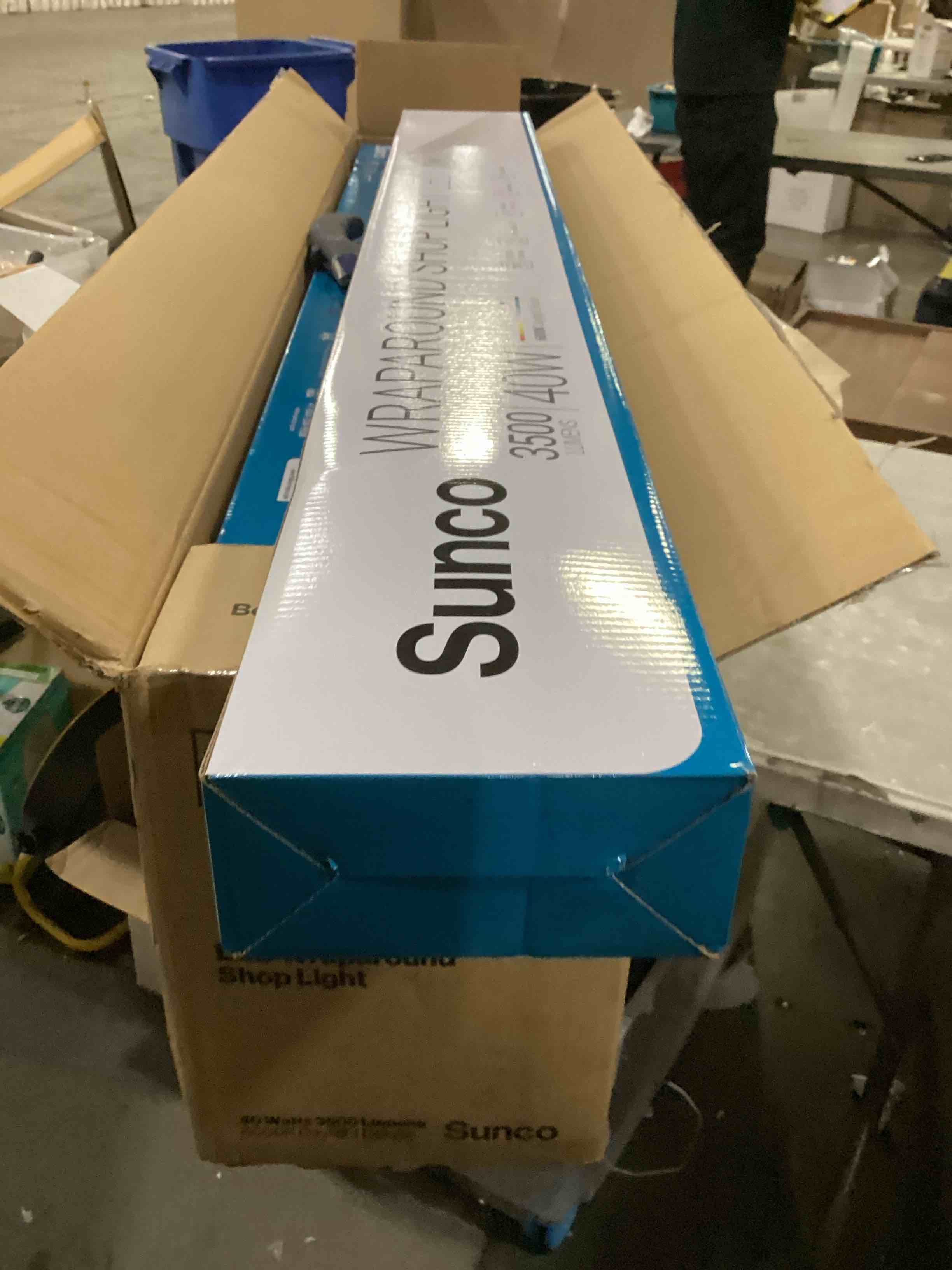 https://s3.amazonaws.com/lotting-images-prod/bidfta/ORG6863577_1730903674415.jpeg