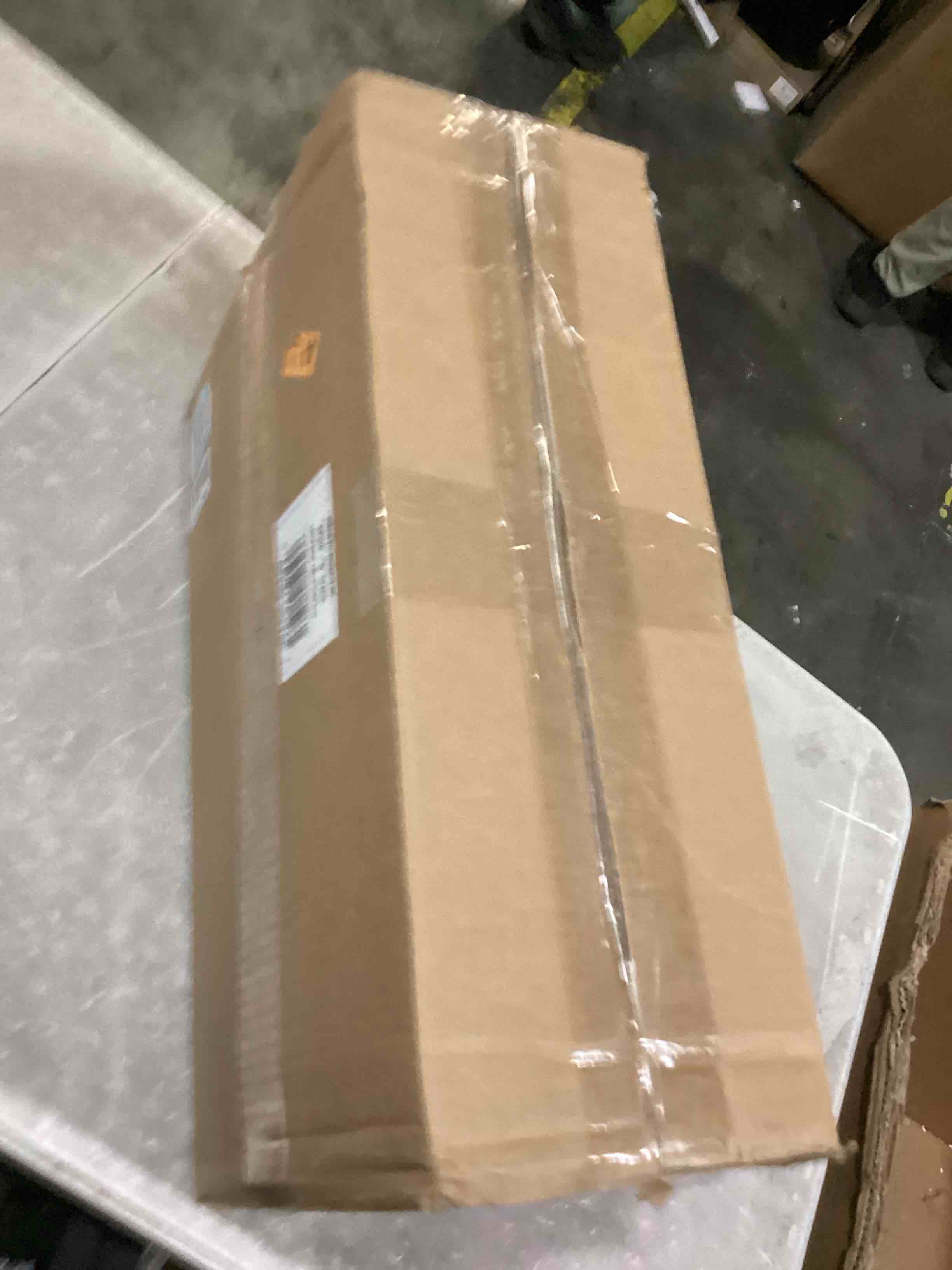 https://s3.amazonaws.com/lotting-images-prod/bidfta/ORG6863599_1730907389872.jpeg