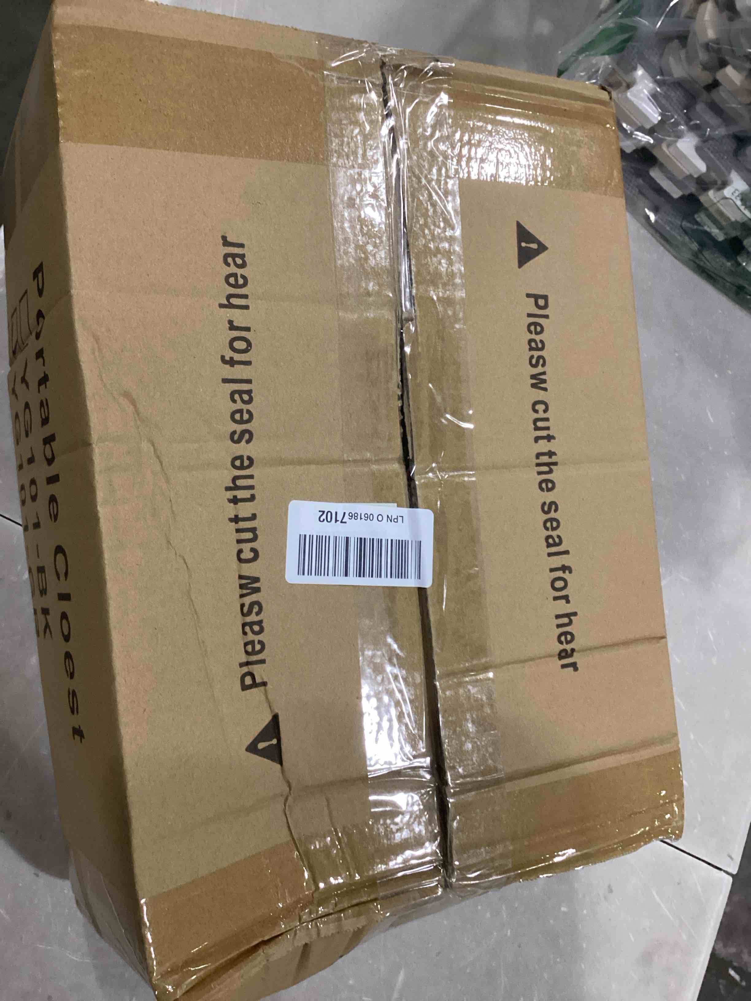 https://s3.amazonaws.com/lotting-images-prod/bidfta/ORG6866389_1731692199612.jpeg