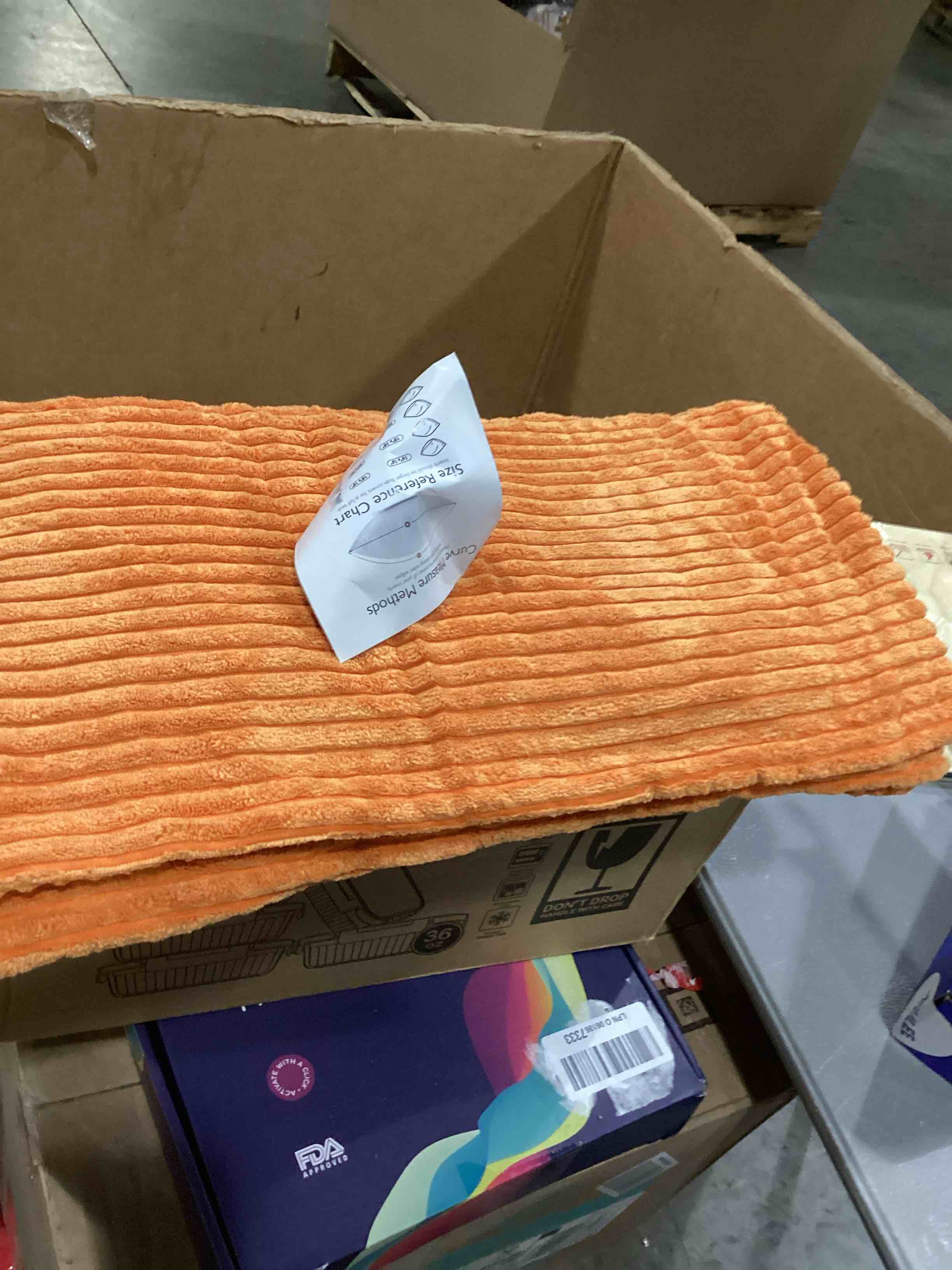 https://s3.amazonaws.com/lotting-images-prod/bidfta/ORG6868277_1731939377748.jpeg