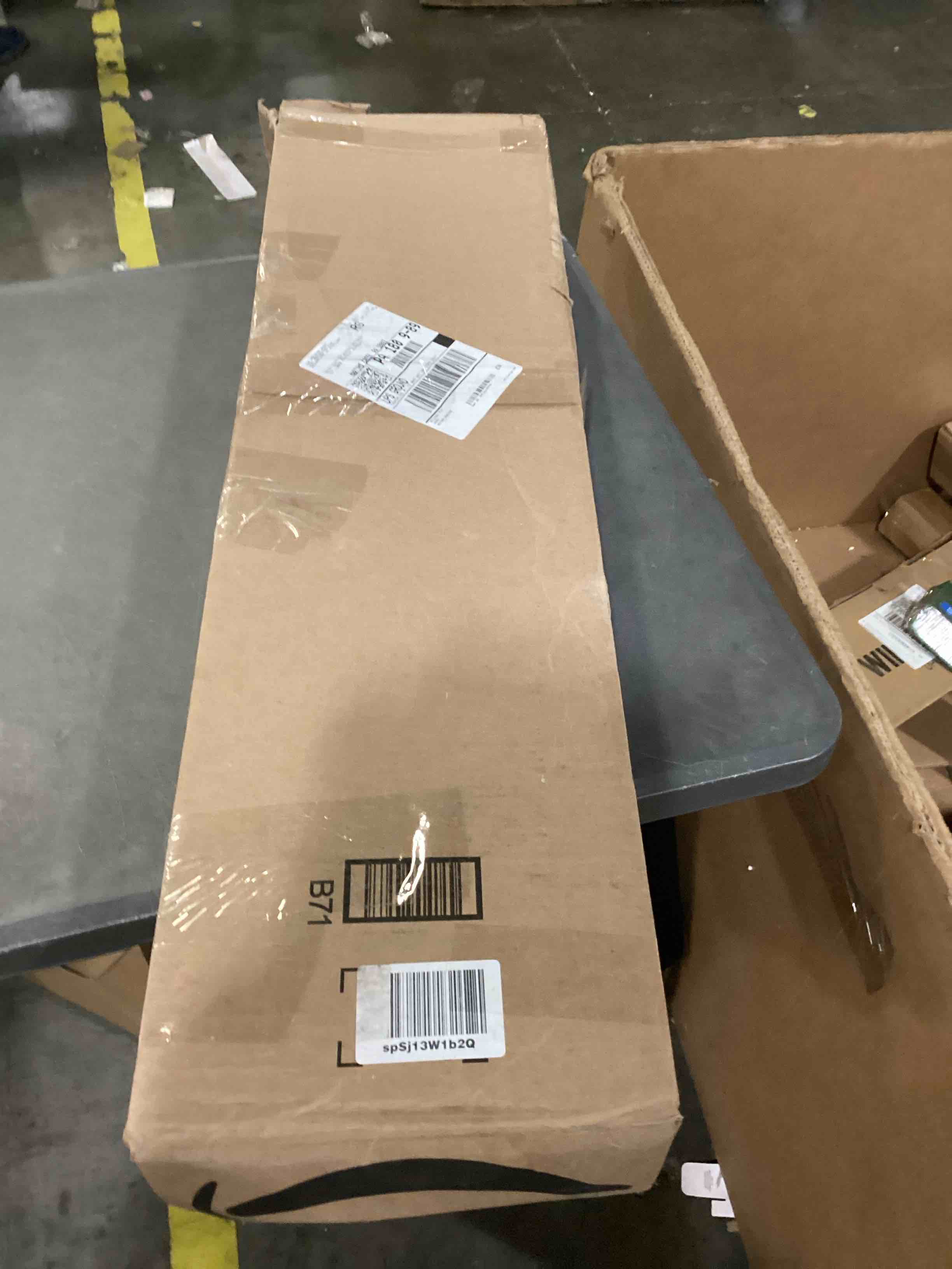 https://s3.amazonaws.com/lotting-images-prod/bidfta/ORG6869044_1730571462192.jpeg