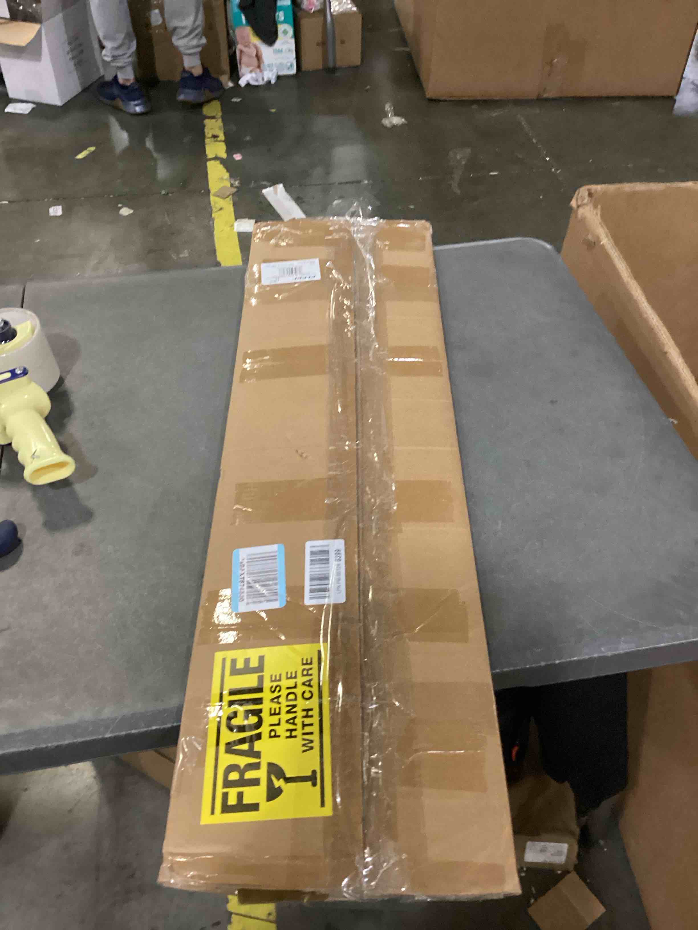 https://s3.amazonaws.com/lotting-images-prod/bidfta/ORG6869046_1730571859938.jpeg