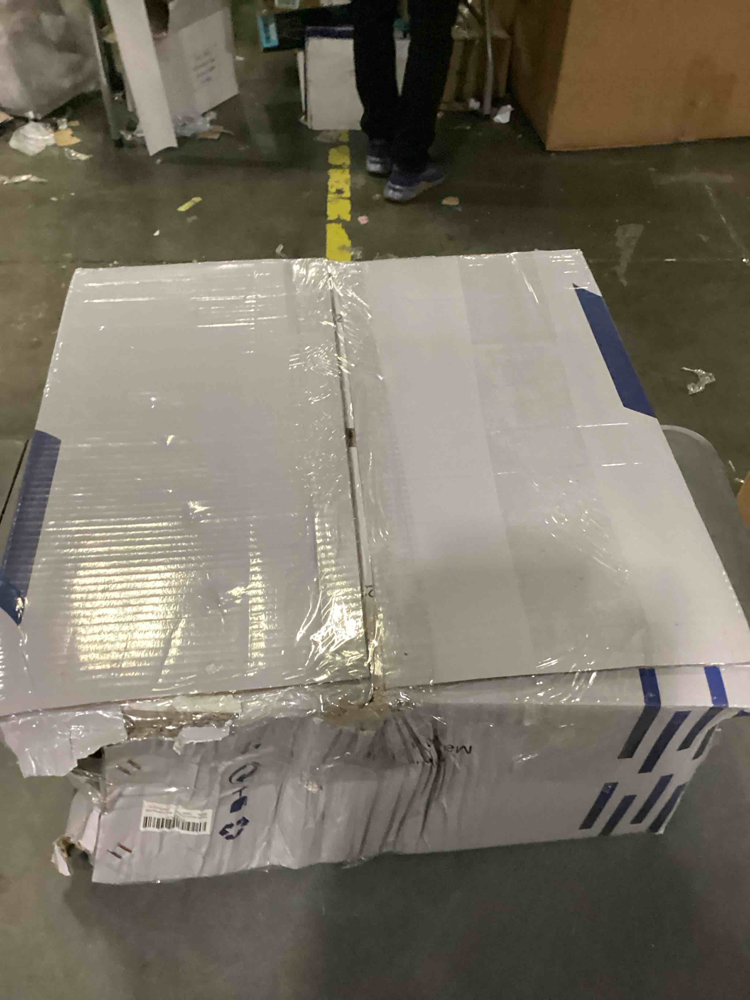 https://s3.amazonaws.com/lotting-images-prod/bidfta/ORG6869287_1730810977348.jpeg