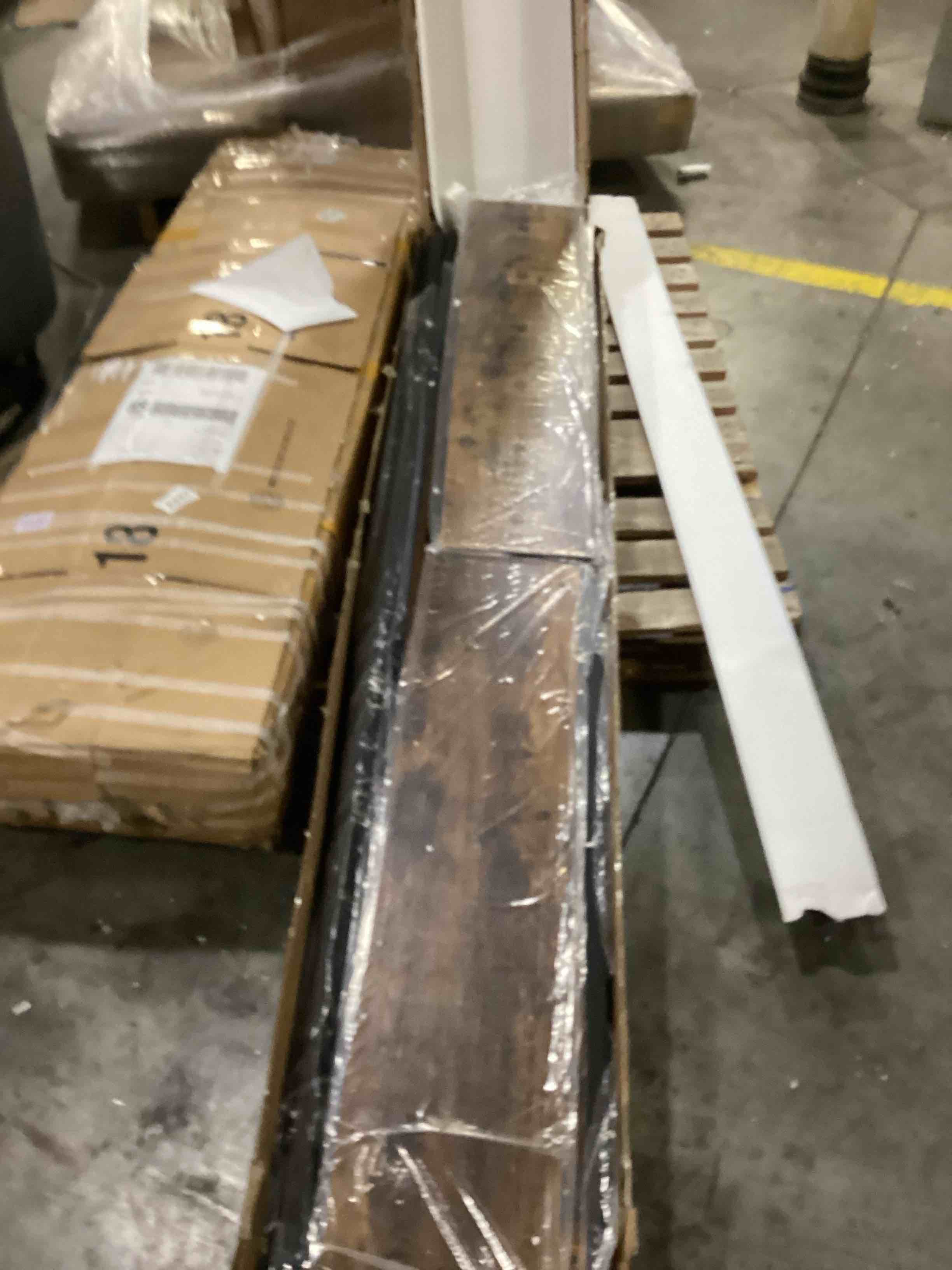 https://s3.amazonaws.com/lotting-images-prod/bidfta/ORG6869327_1730822026191.jpeg