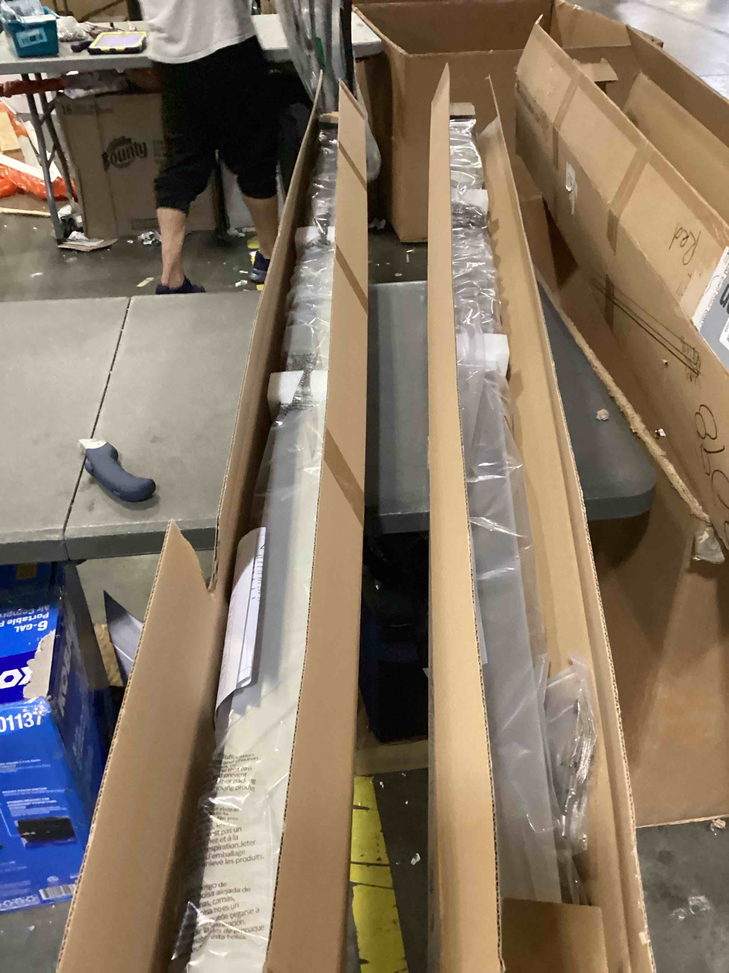 https://s3.amazonaws.com/lotting-images-prod/bidfta/ORG6869545_1731005607675.jpeg