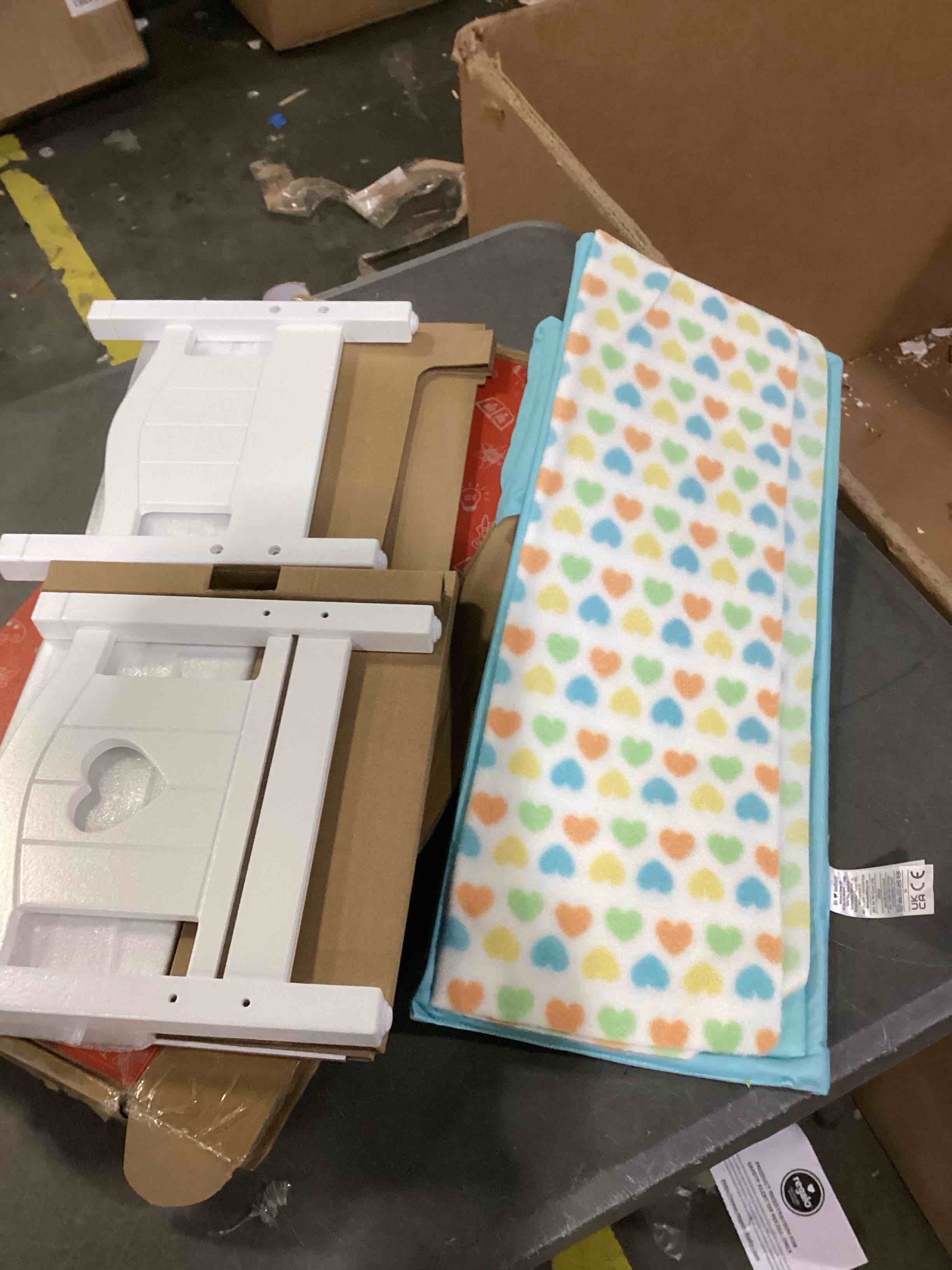 https://s3.amazonaws.com/lotting-images-prod/bidfta/ORG6869613_1731082180437.jpeg