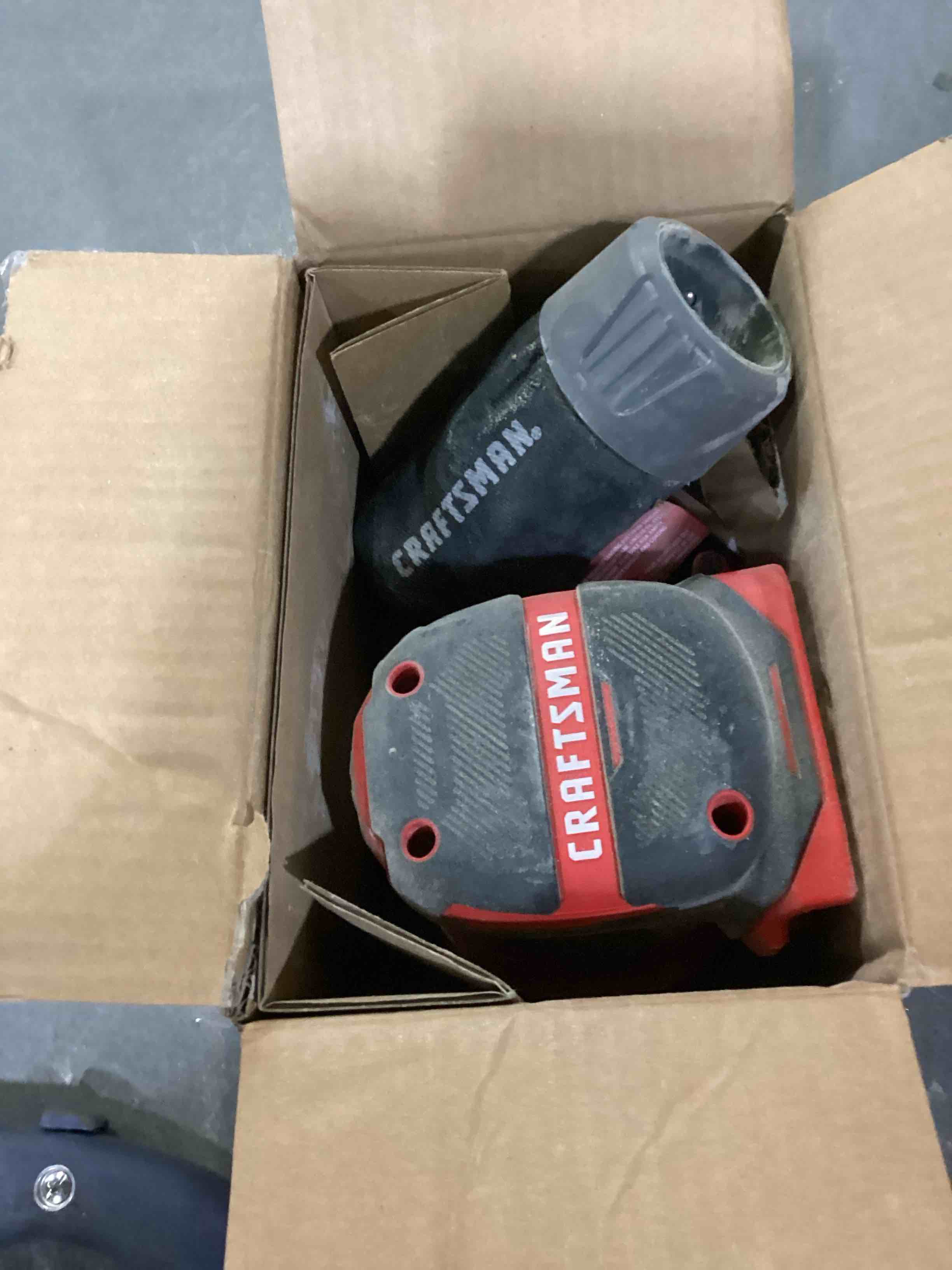 https://s3.amazonaws.com/lotting-images-prod/bidfta/ORG6869658_1731096279609.jpeg