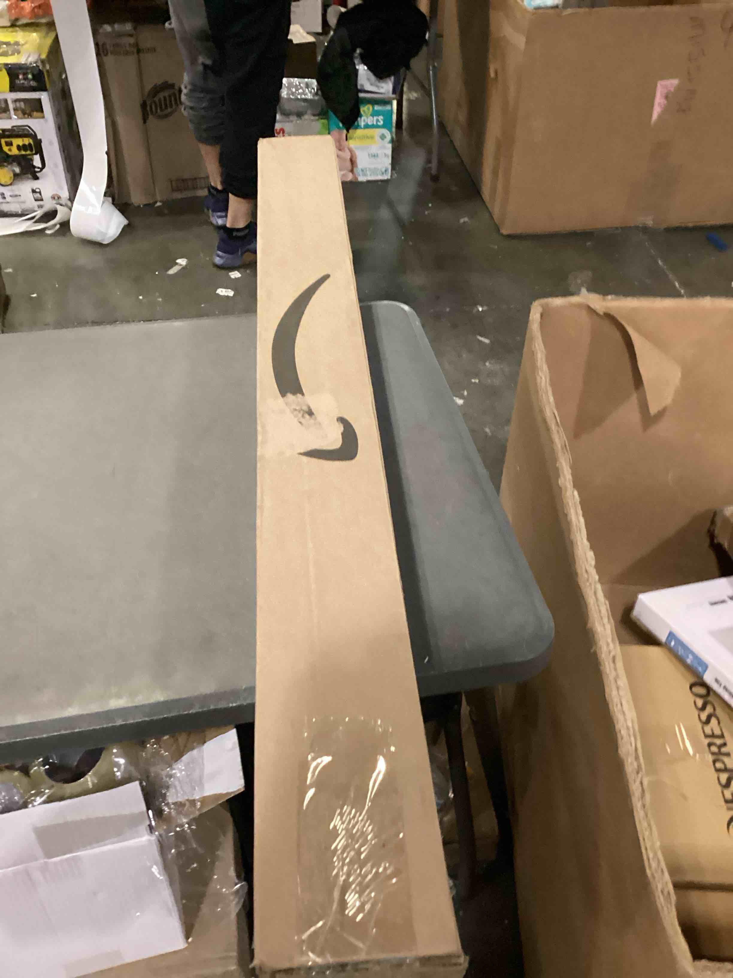 https://s3.amazonaws.com/lotting-images-prod/bidfta/ORG6870128_1731680806396.jpeg
