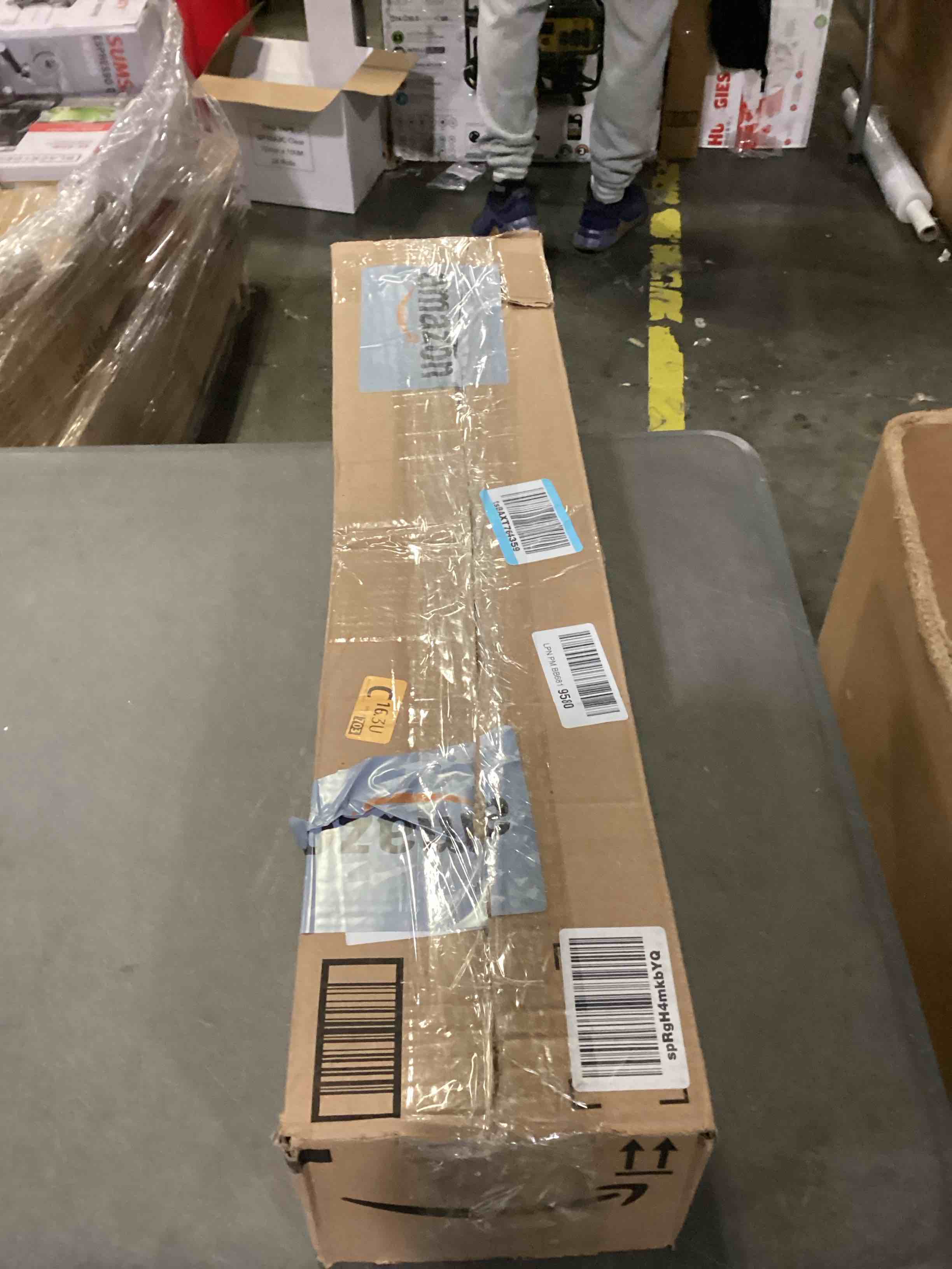 https://s3.amazonaws.com/lotting-images-prod/bidfta/ORG6870269_1731933657826.jpeg