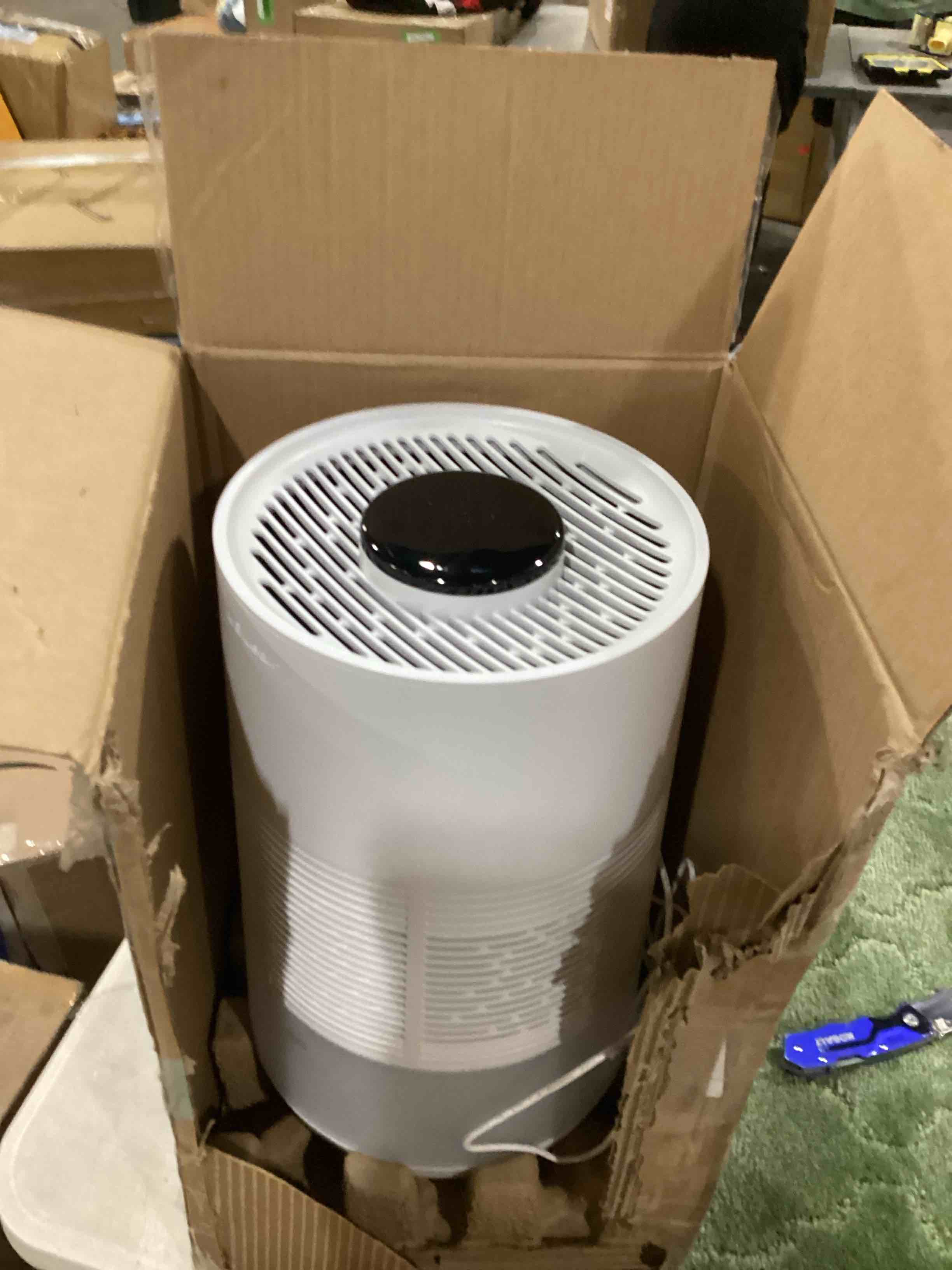 https://s3.amazonaws.com/lotting-images-prod/bidfta/ORG6870492_1731680814463.jpeg