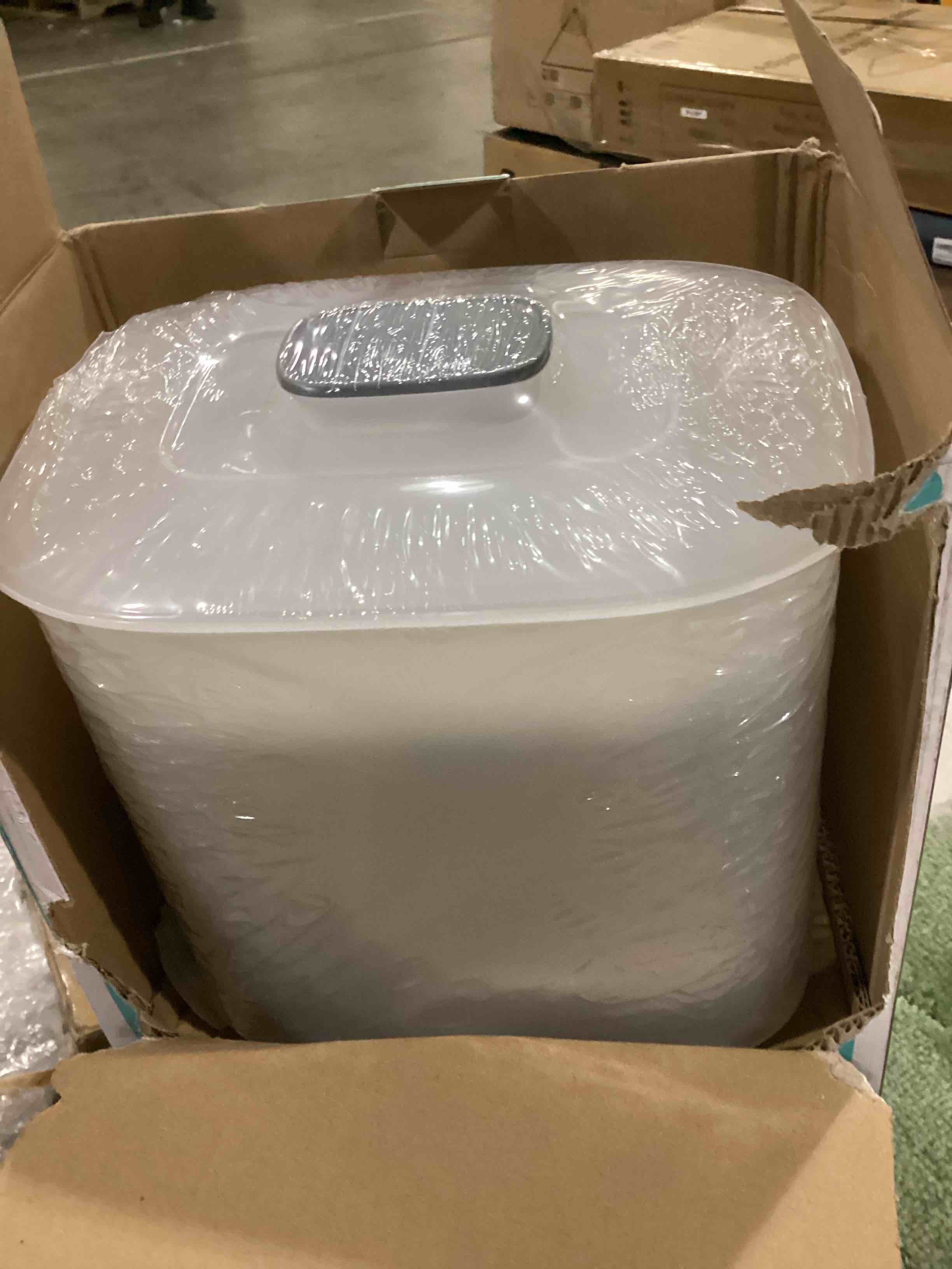 https://s3.amazonaws.com/lotting-images-prod/bidfta/ORG6870493_1731680923200.jpeg