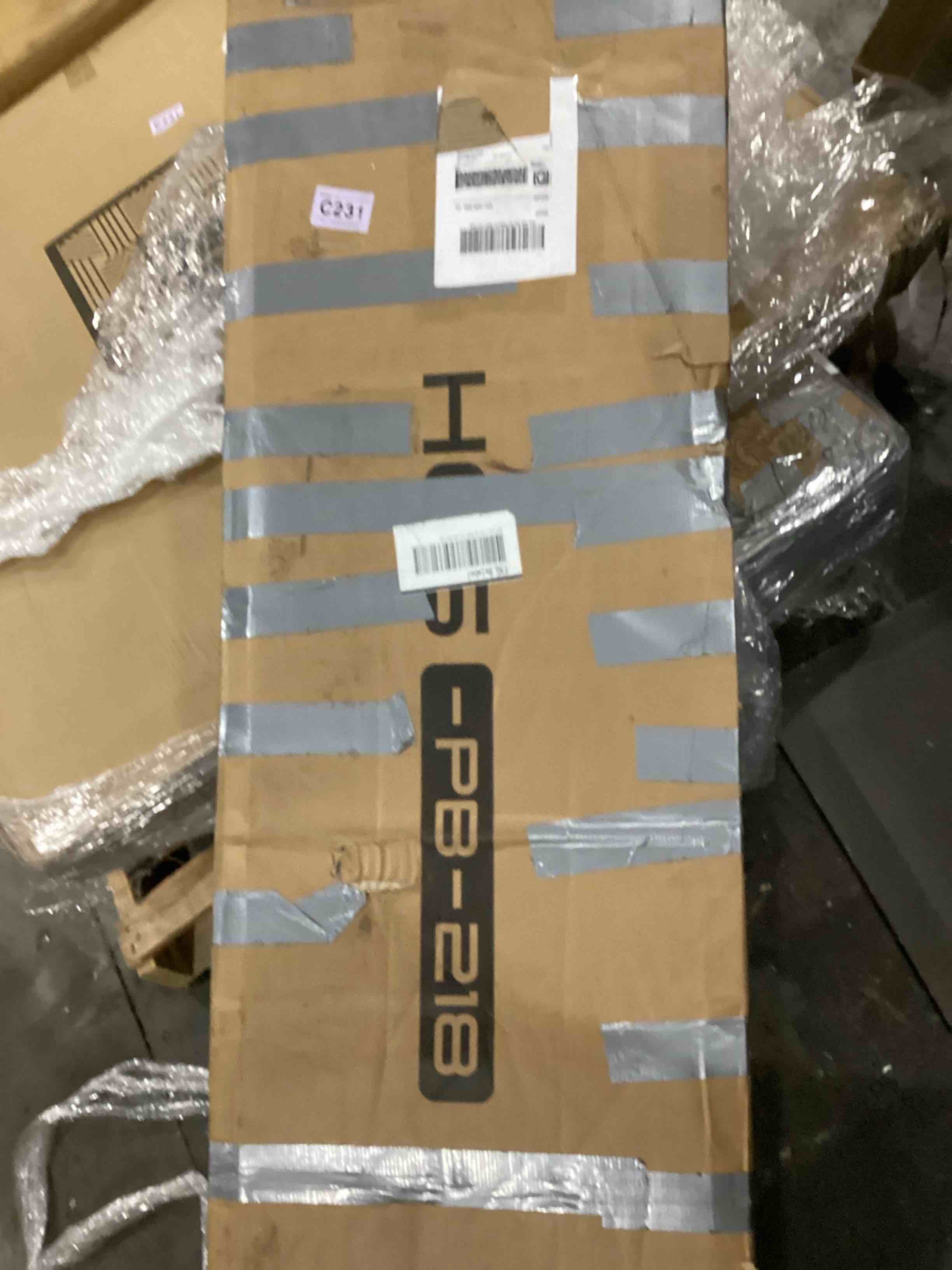 https://s3.amazonaws.com/lotting-images-prod/bidfta/ORG6870726_1732024292004.jpeg
