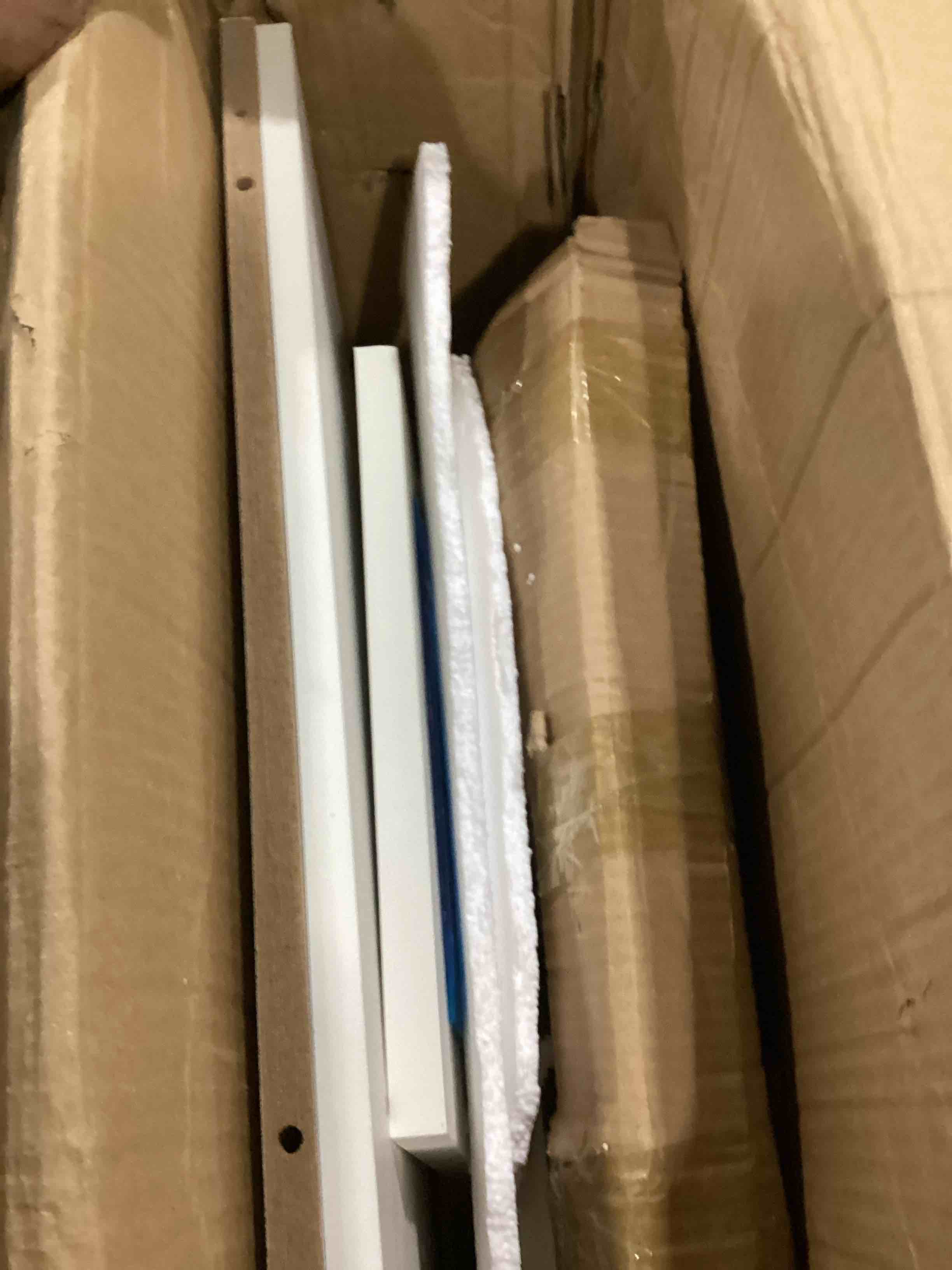 https://s3.amazonaws.com/lotting-images-prod/bidfta/ORG6870728_1732024755638.jpeg