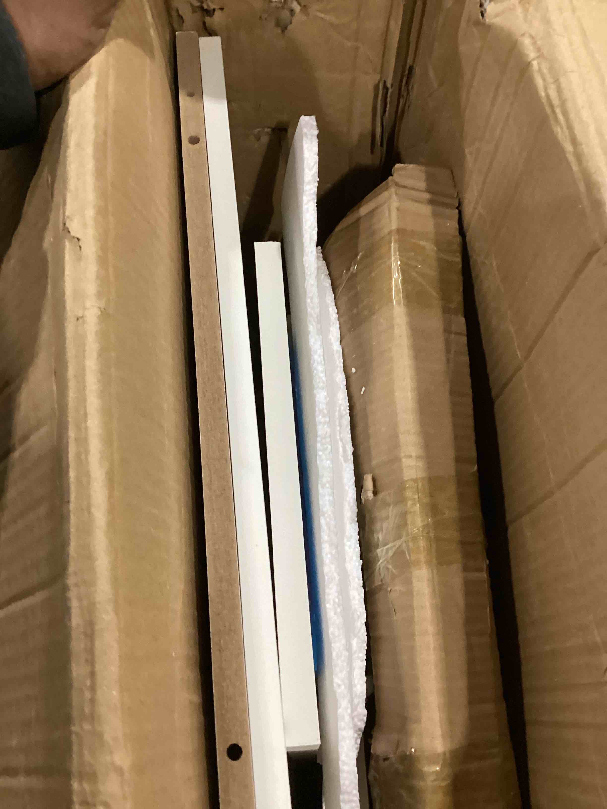 https://s3.amazonaws.com/lotting-images-prod/bidfta/ORG6870728_1732024757262.jpeg
