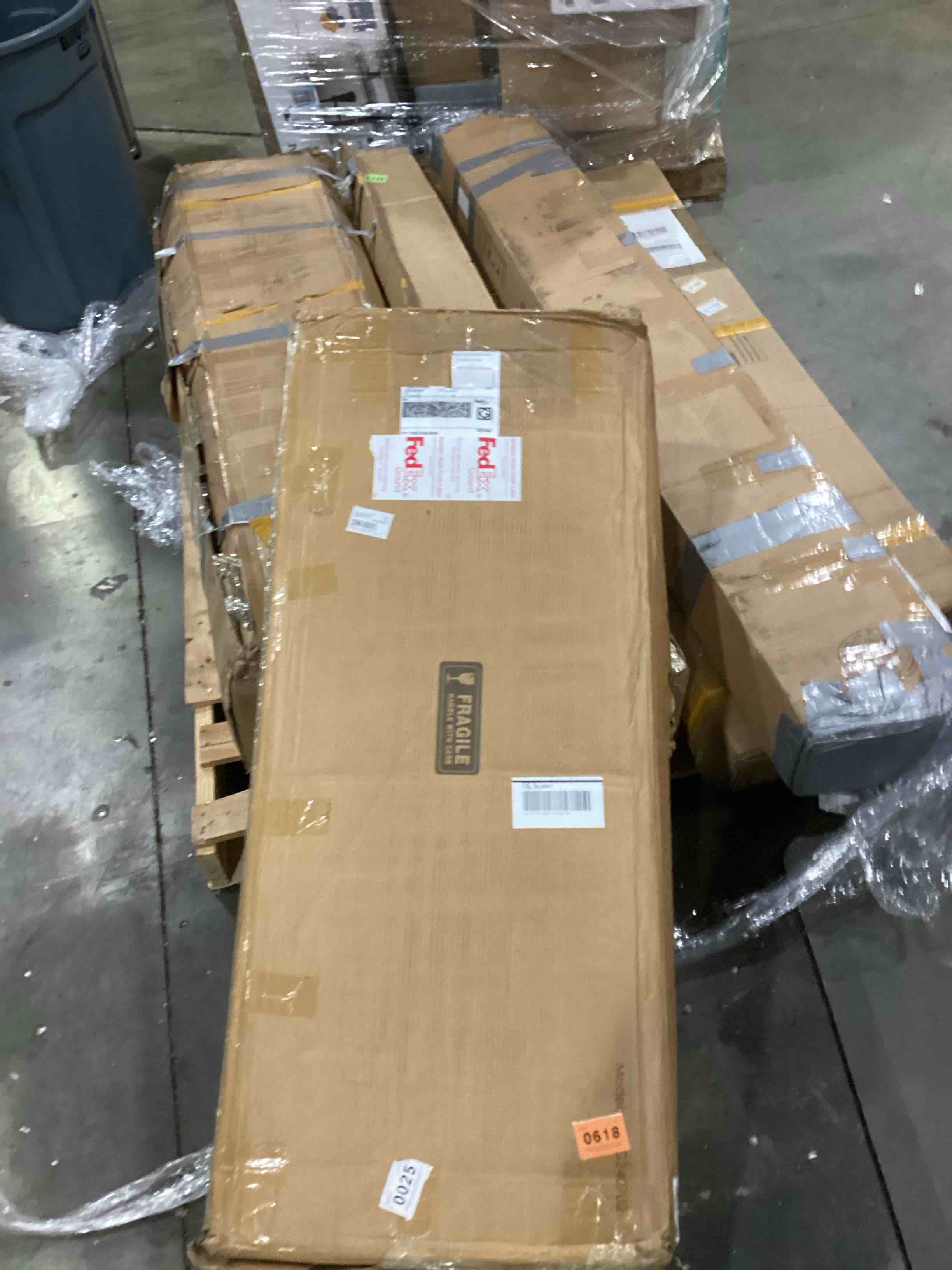 https://s3.amazonaws.com/lotting-images-prod/bidfta/ORG6870728_1732024786135.jpeg