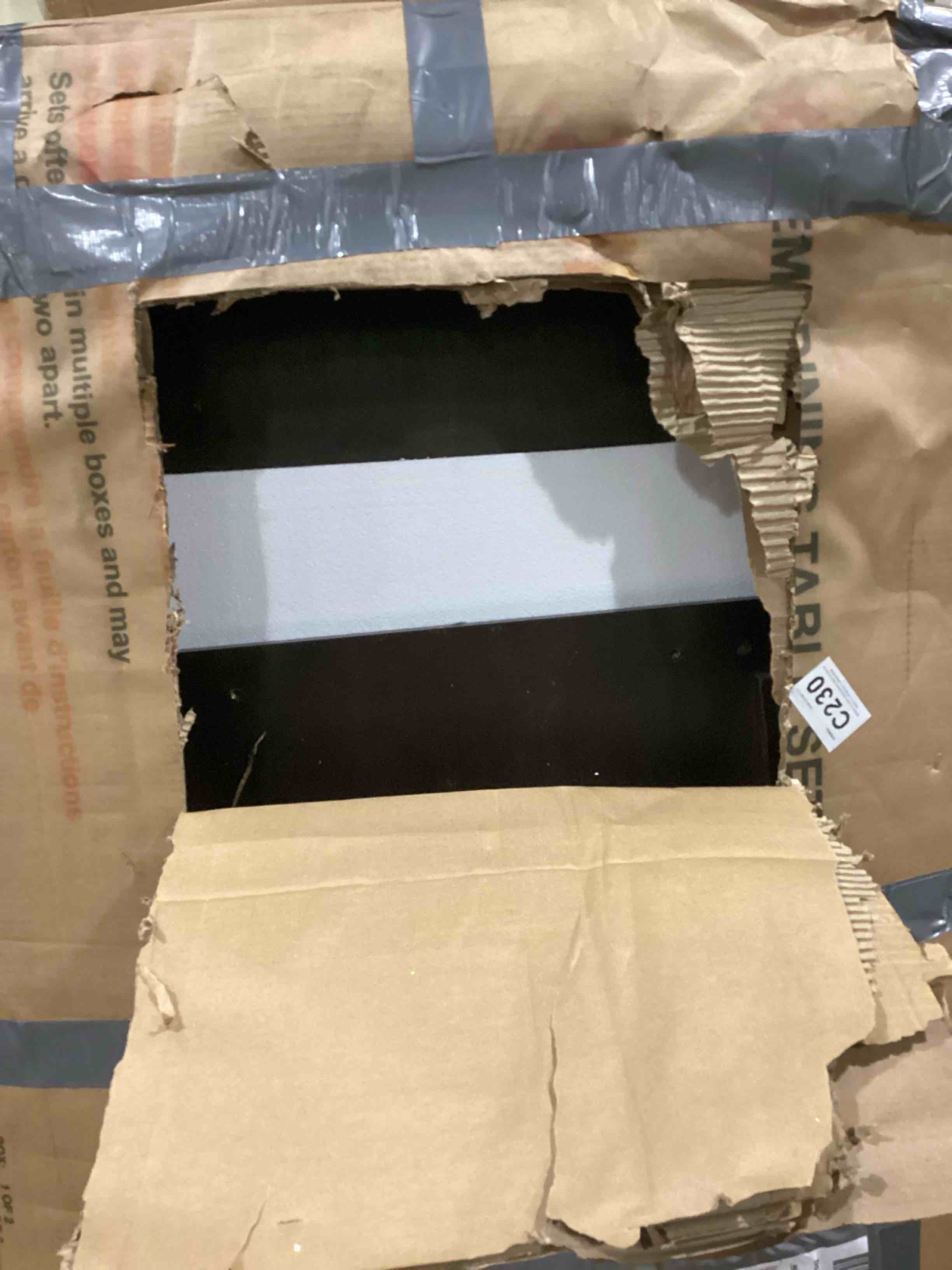 https://s3.amazonaws.com/lotting-images-prod/bidfta/ORG6871377_1732716303777.jpeg