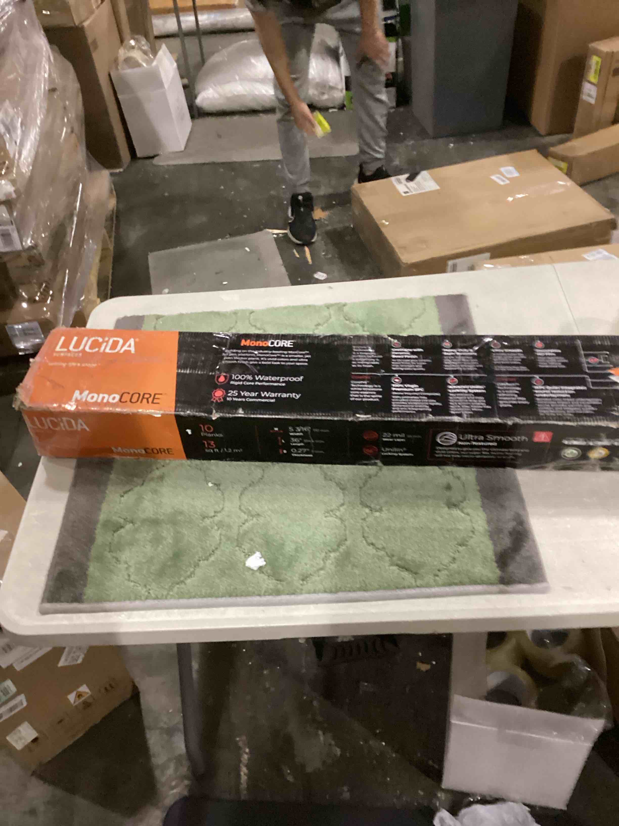 https://s3.amazonaws.com/lotting-images-prod/bidfta/ORG6871424_1732735641374.jpeg