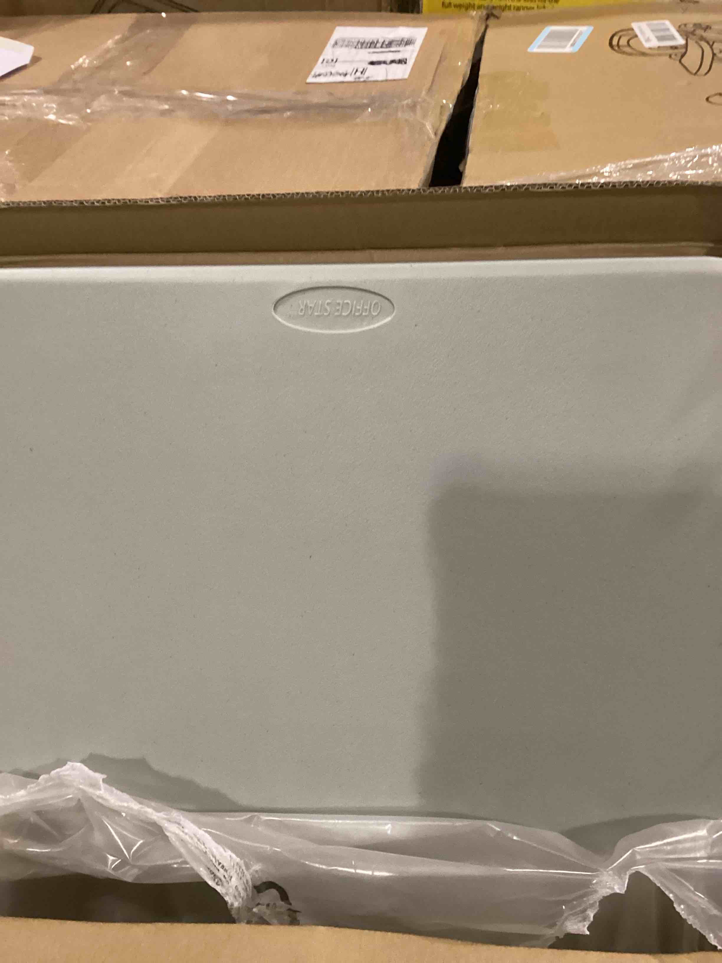 https://s3.amazonaws.com/lotting-images-prod/bidfta/ORG6871437_1732882869965.jpeg