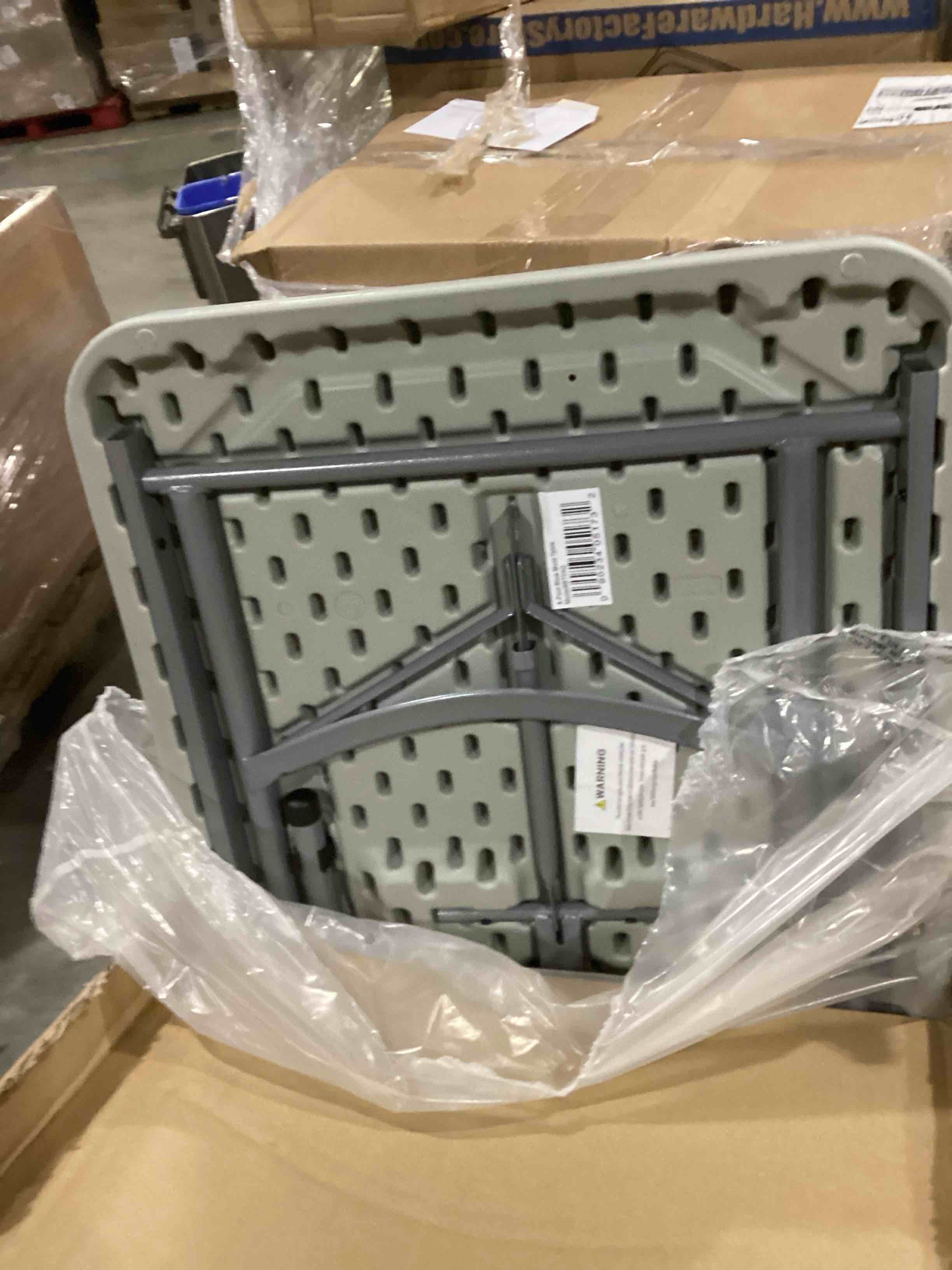 https://s3.amazonaws.com/lotting-images-prod/bidfta/ORG6871437_1732882883430.jpeg