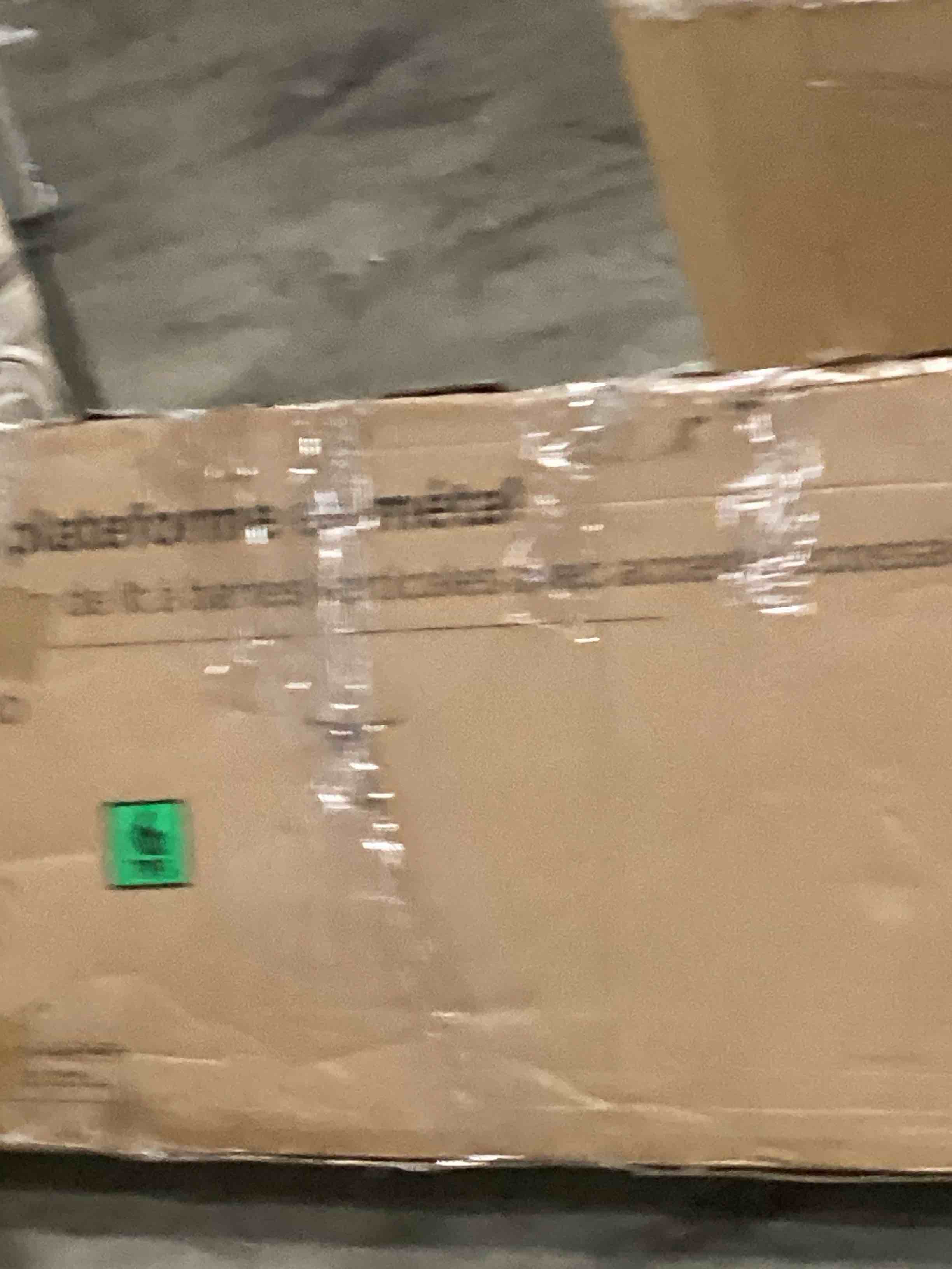 https://s3.amazonaws.com/lotting-images-prod/bidfta/ORG6871495_1732892014466.jpeg