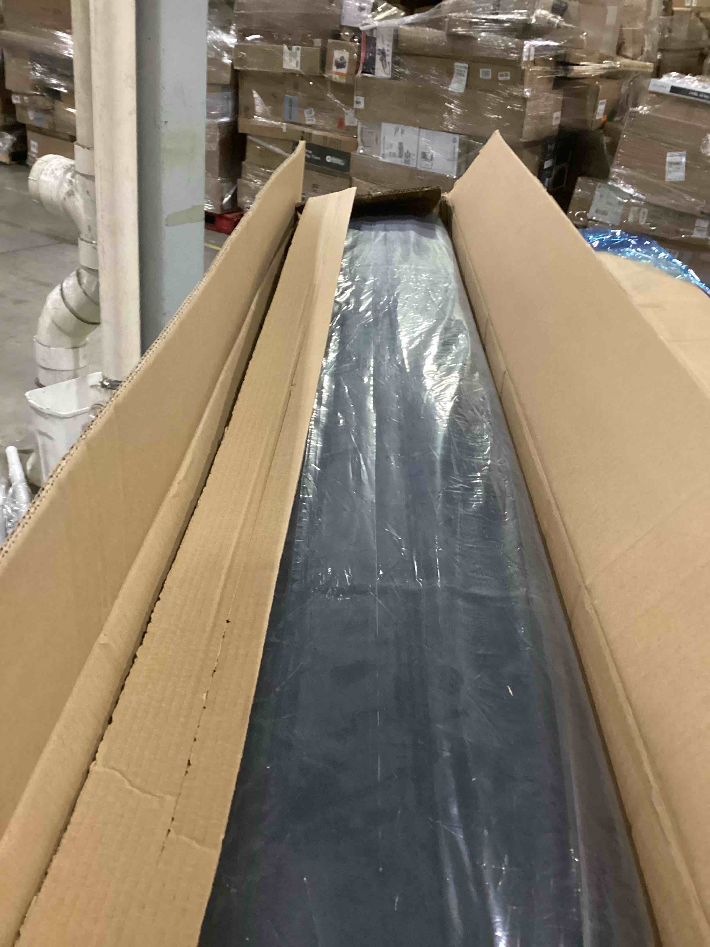 https://s3.amazonaws.com/lotting-images-prod/bidfta/ORG6871536_1732904741806.jpeg