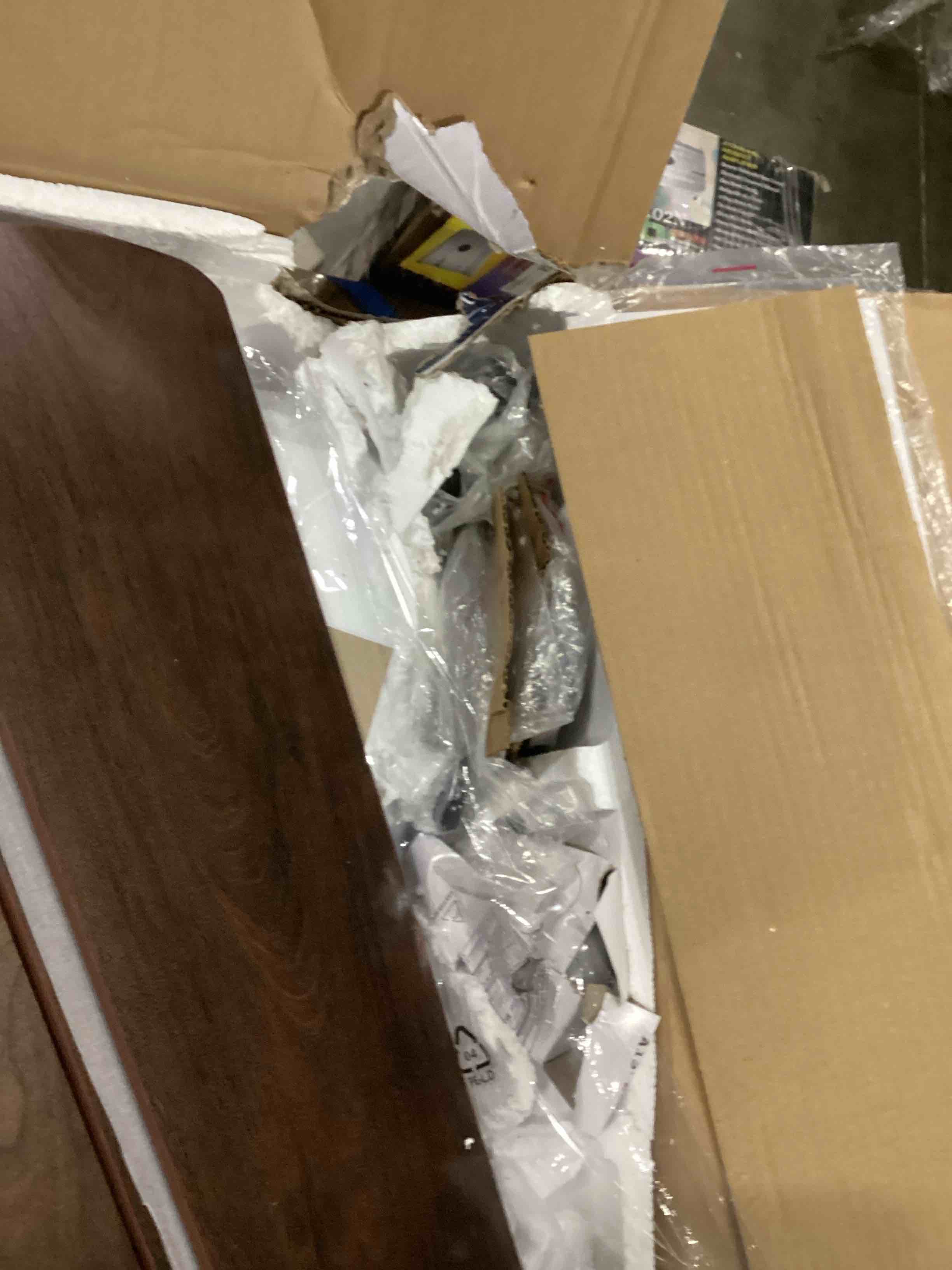 https://s3.amazonaws.com/lotting-images-prod/bidfta/ORG6871668_1733233693186.jpeg