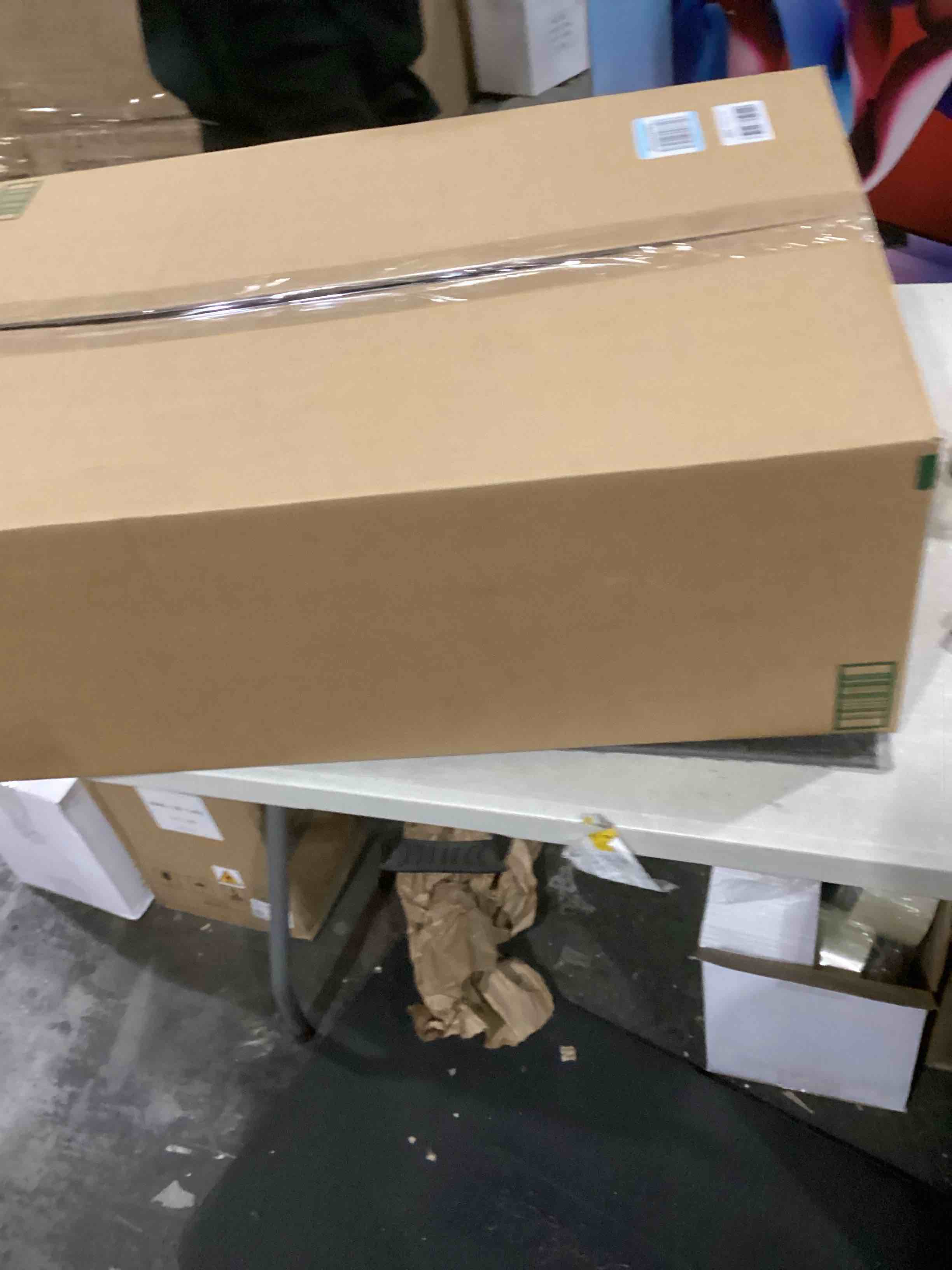 https://s3.amazonaws.com/lotting-images-prod/bidfta/ORG6871807_1733322264209.jpeg