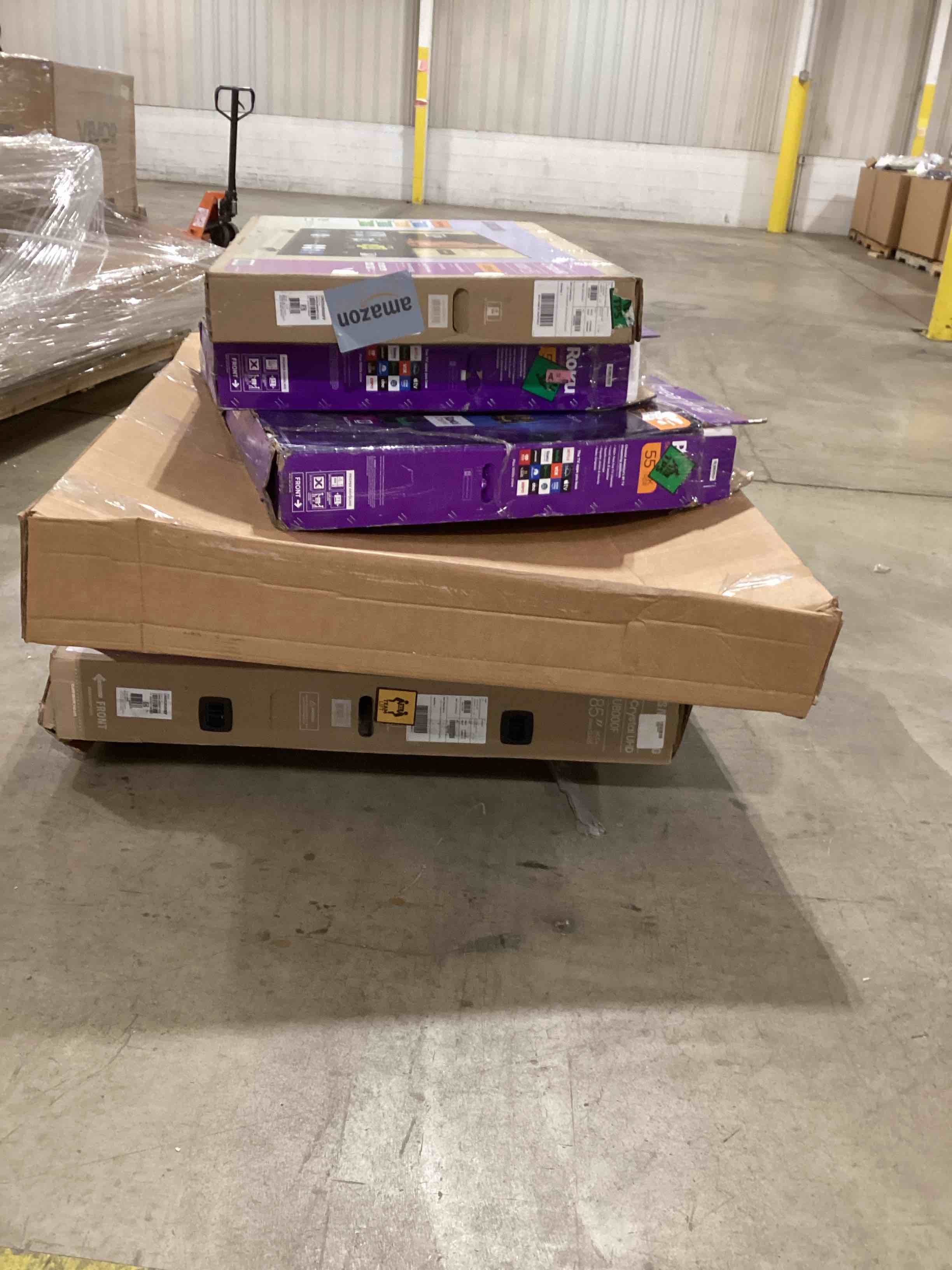 Miscellaneous Broken TVs for pieces and parts