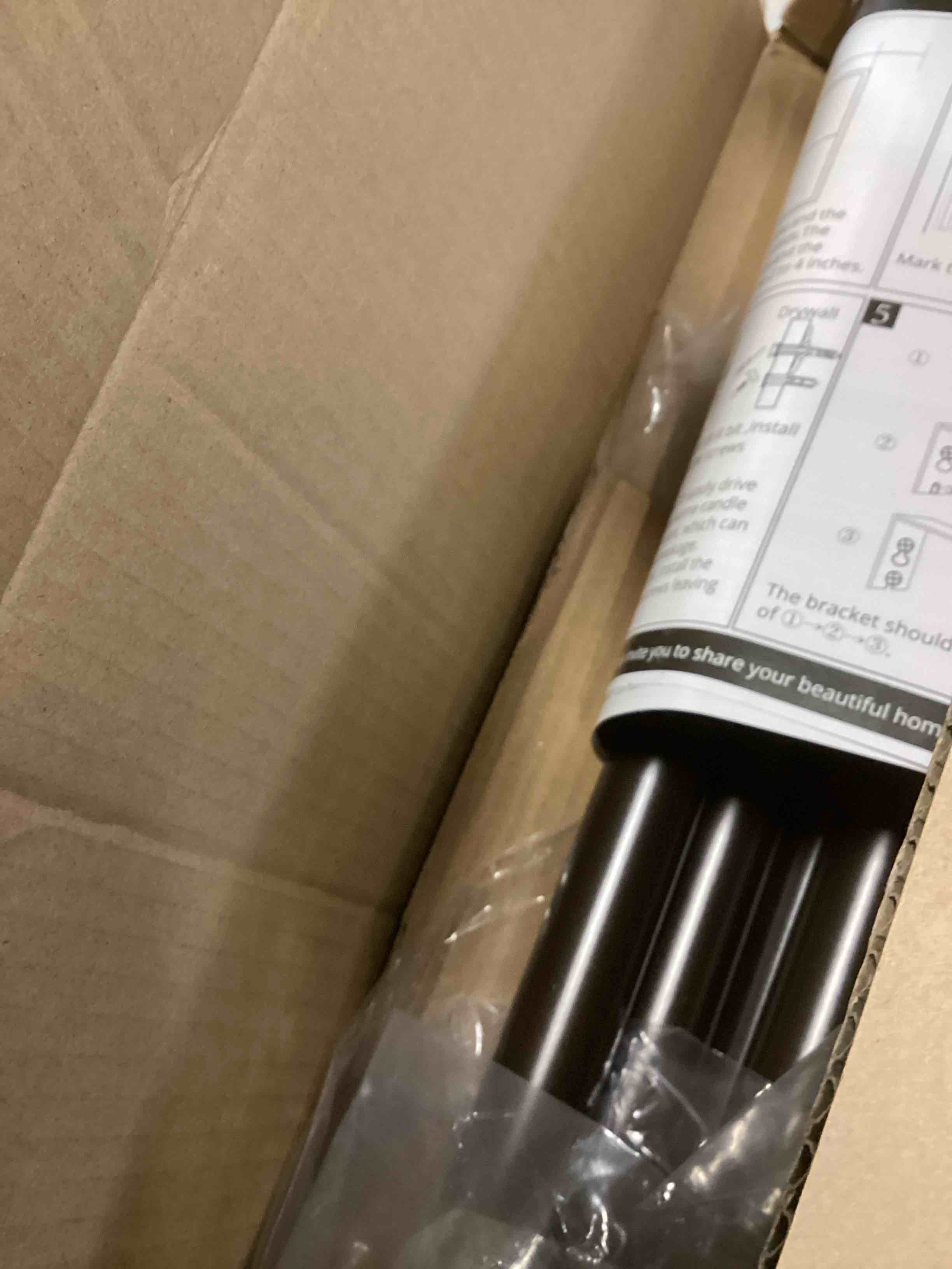 https://s3.amazonaws.com/lotting-images-prod/bidfta/PNK0000764_1723723588319.jpeg