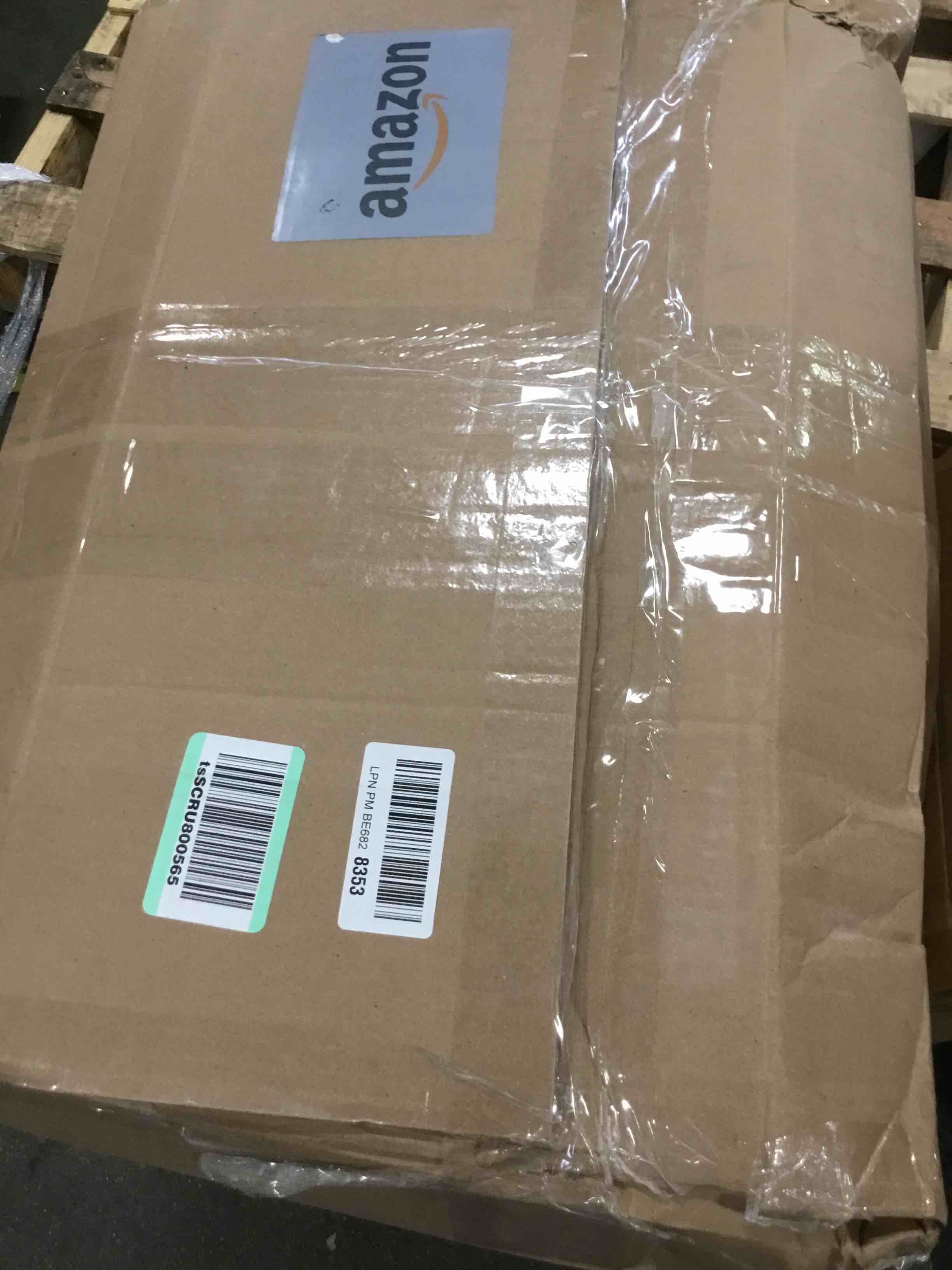 https://s3.amazonaws.com/lotting-images-prod/bidfta/PNK0002588_1723832330529.jpeg